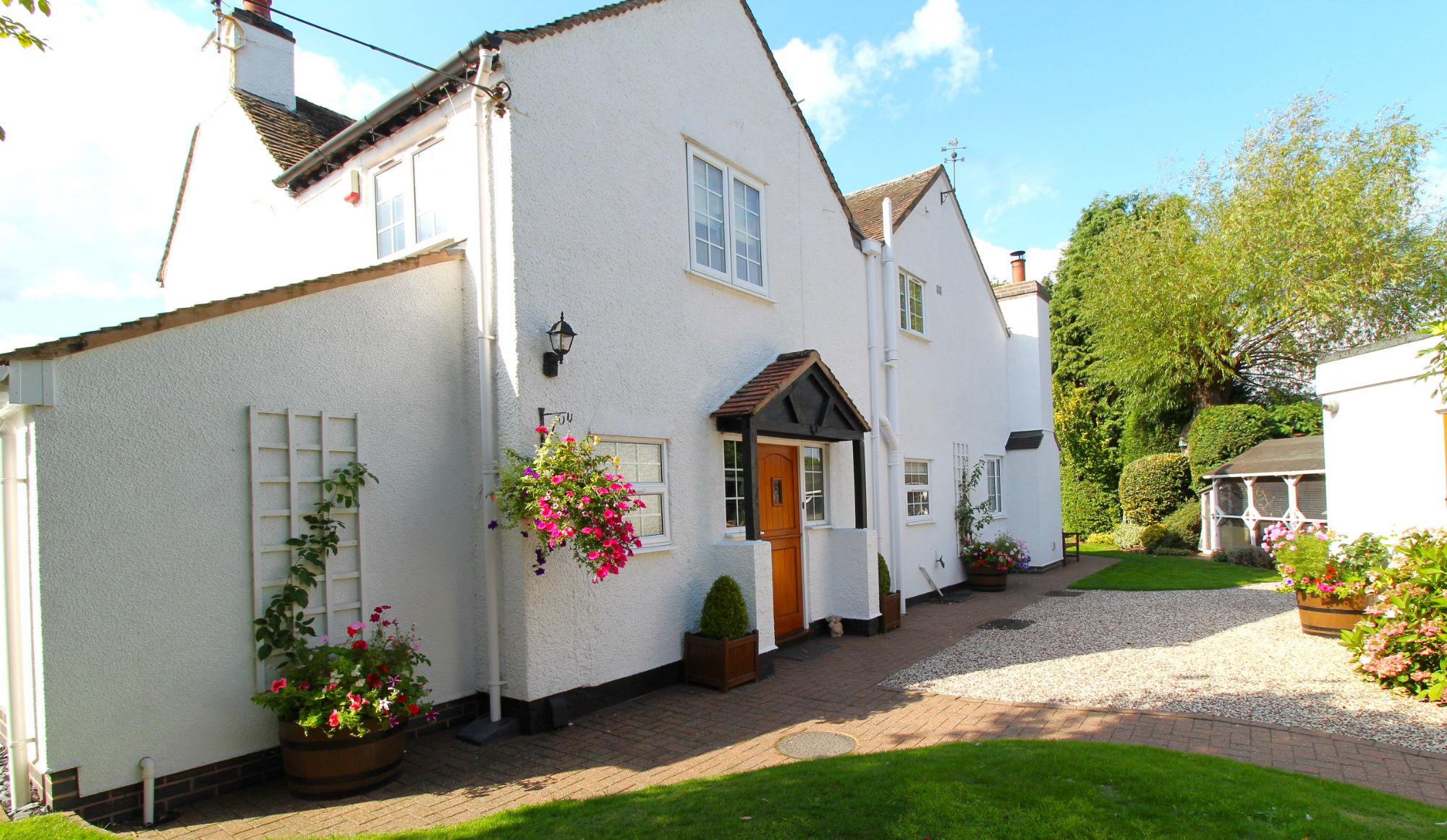 4 bedroom Detached House Stanklyn Lane, DY10 Property Search Strike