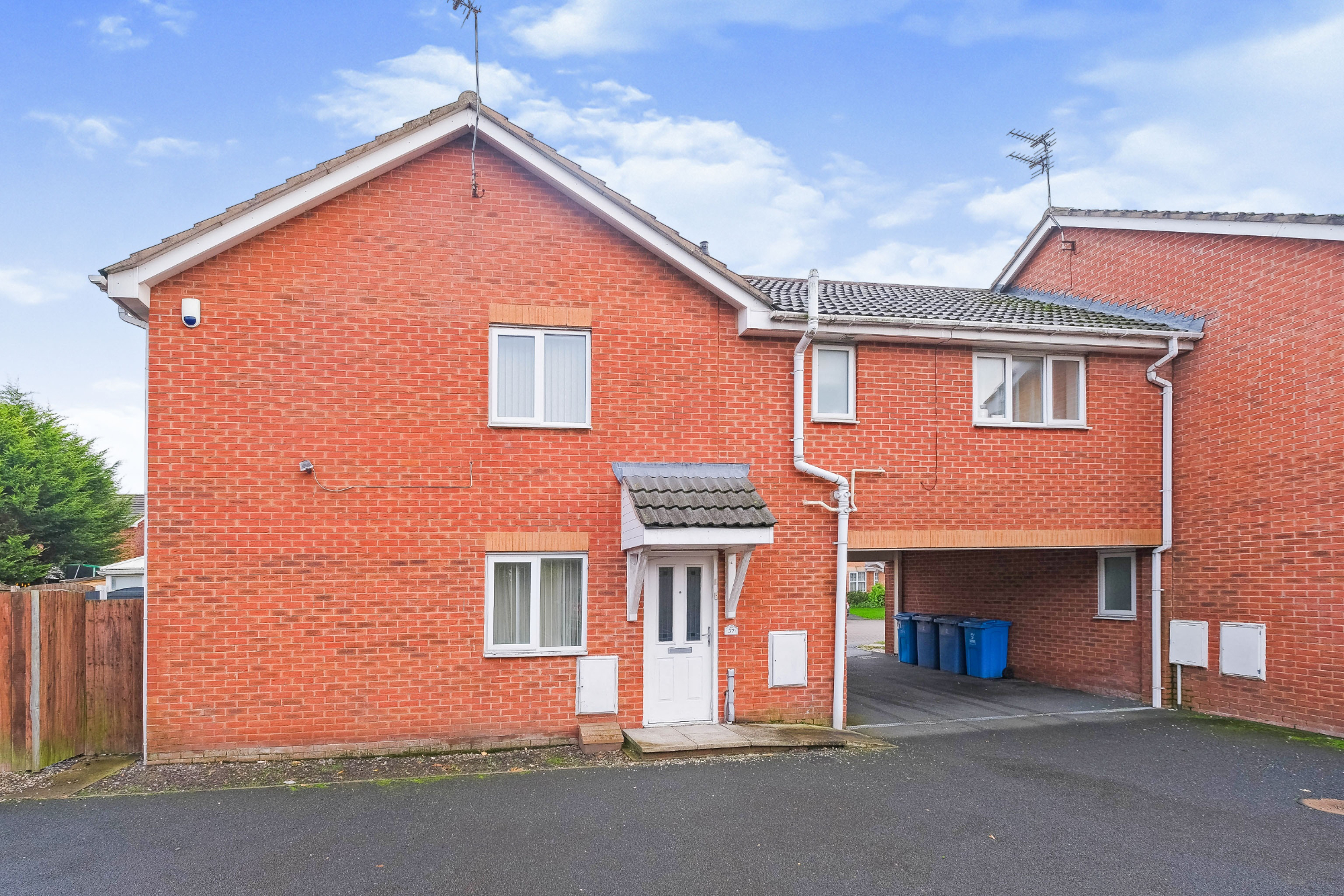 2 bedroom October Drive, L6 Property Search Strike