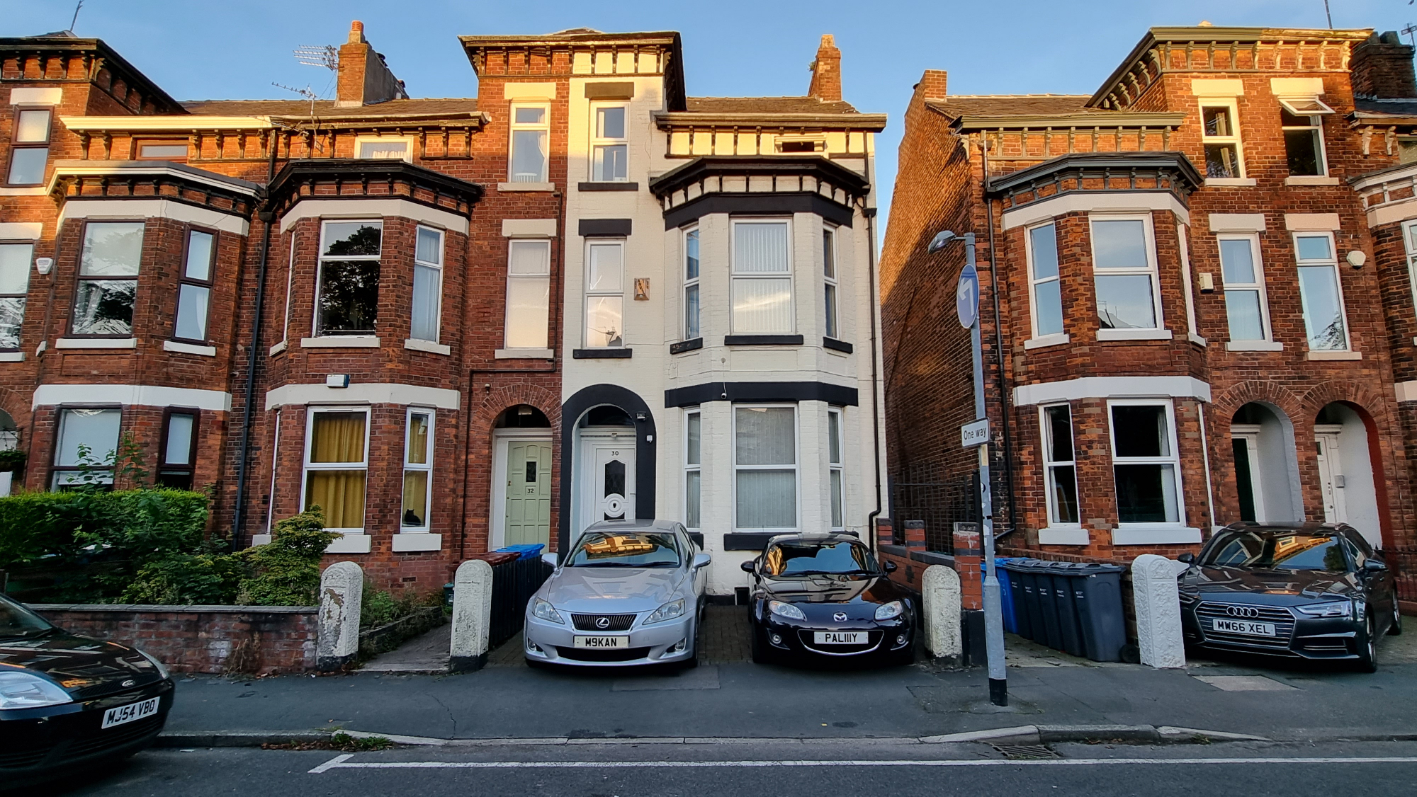 6 bedroom Semidetached House Keppel Road, M21 Property Search Strike
