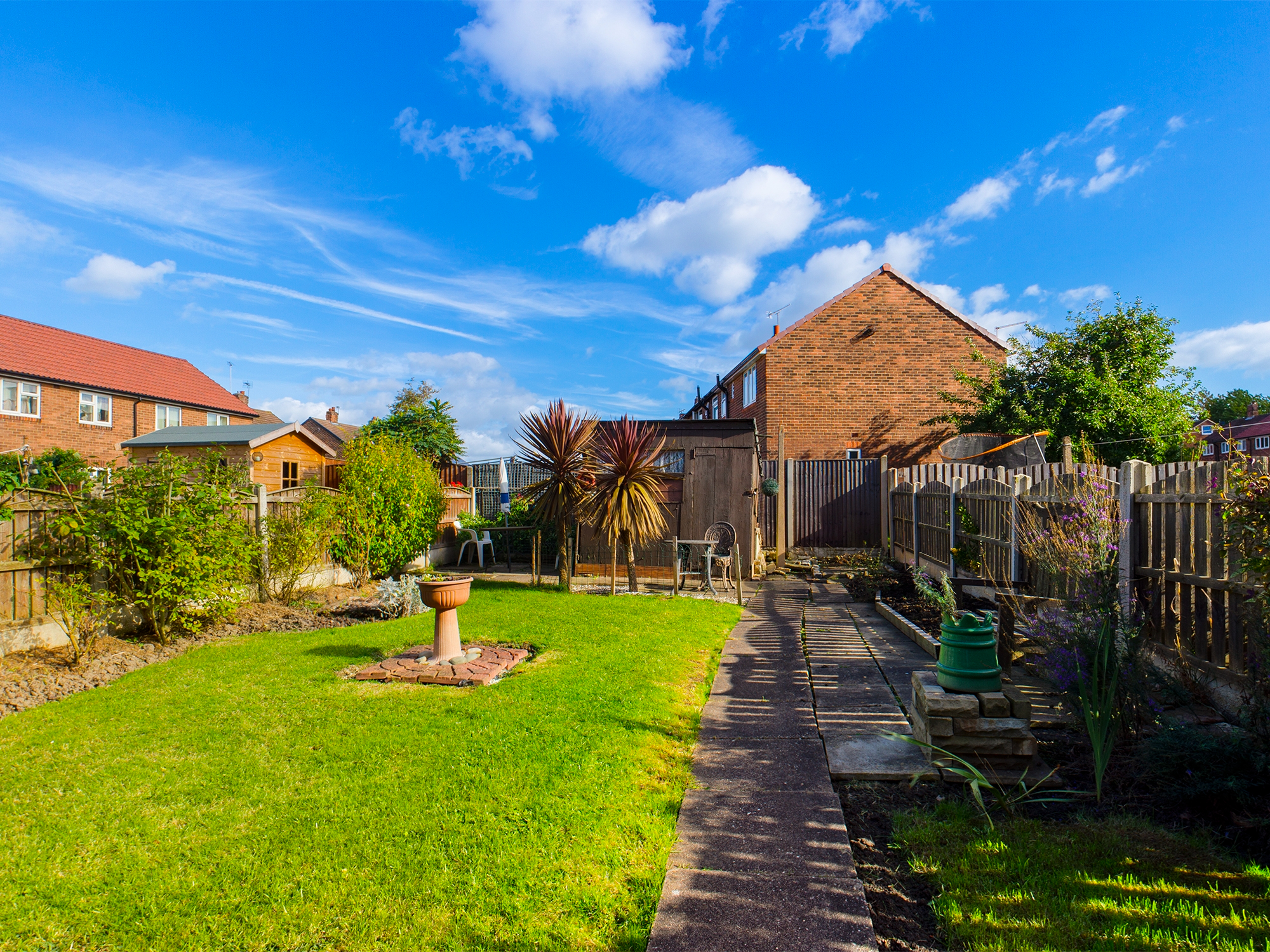 3 bedroom Terraced House Priory Road, WF7 Property Search Strike