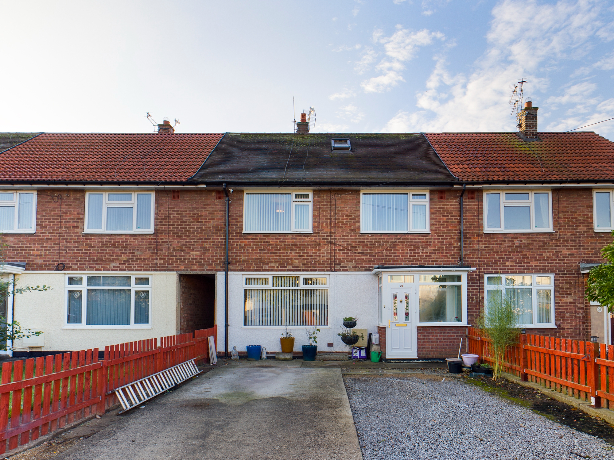 3 bedroom Terraced House Strensall Road, HU5 Property Search Strike