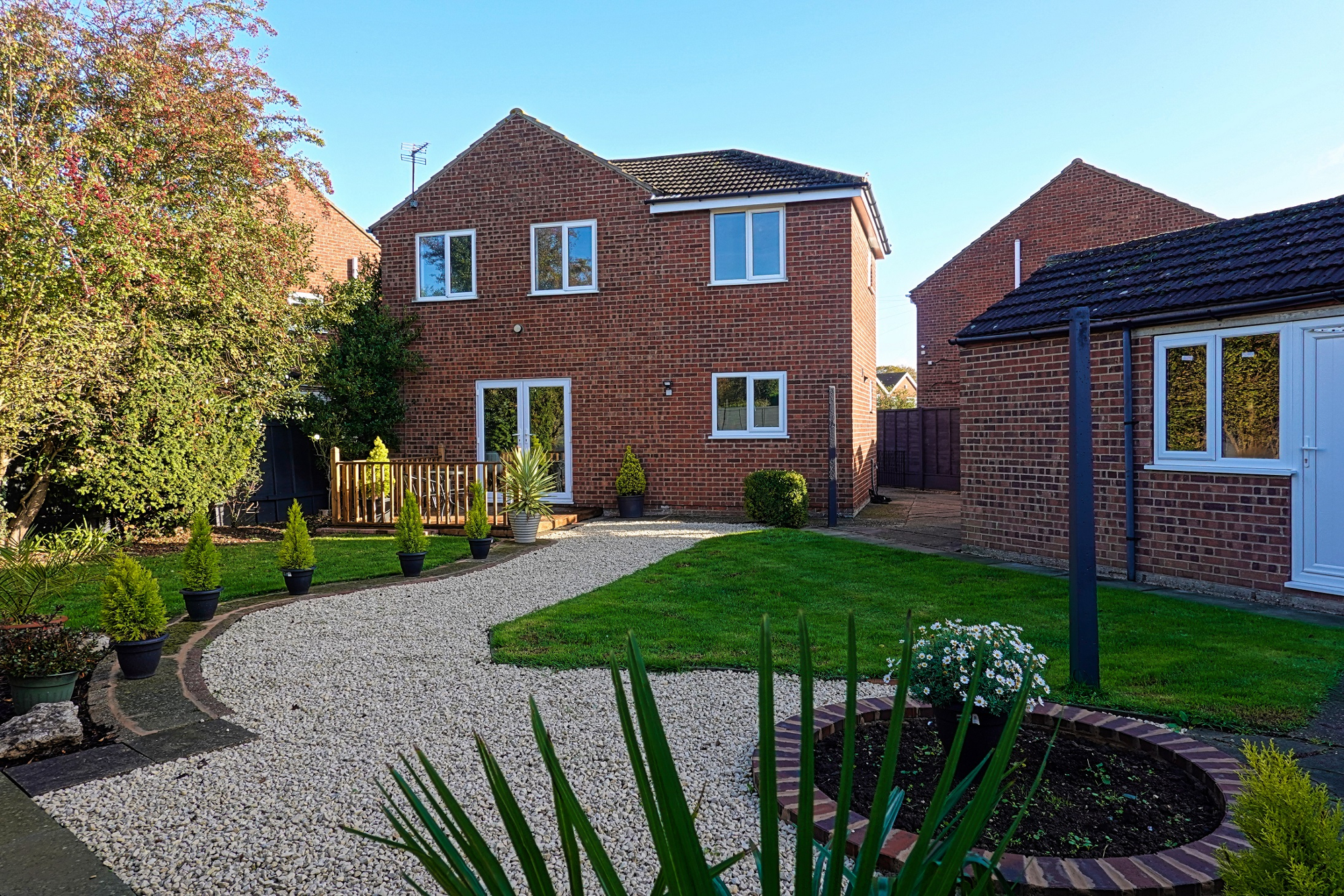 3 bedroom Detached House Picksley Crescent, DN36 Property Search