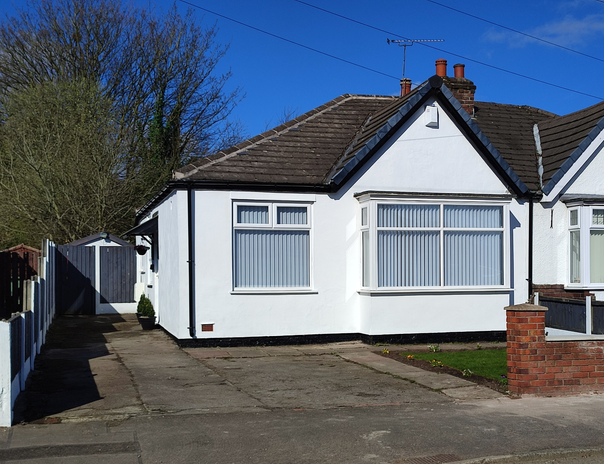 2 bedroom Bungalow Carr Mill Road, WA11 Property Search Strike