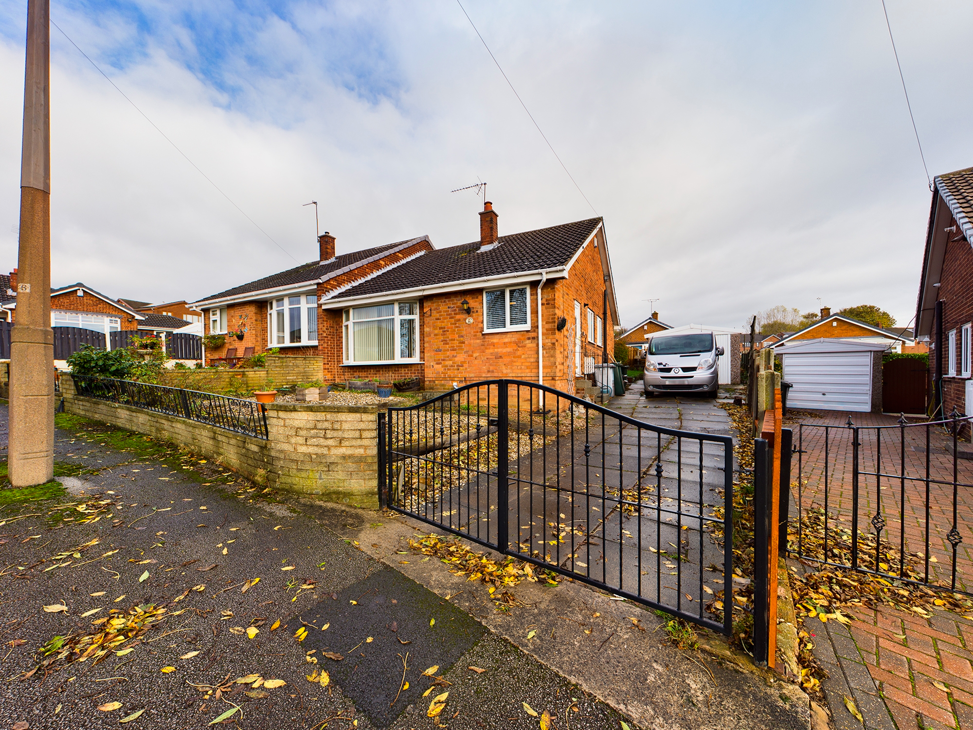 2 bedroom Bungalow Waycliffe, S71 Property Search Strike