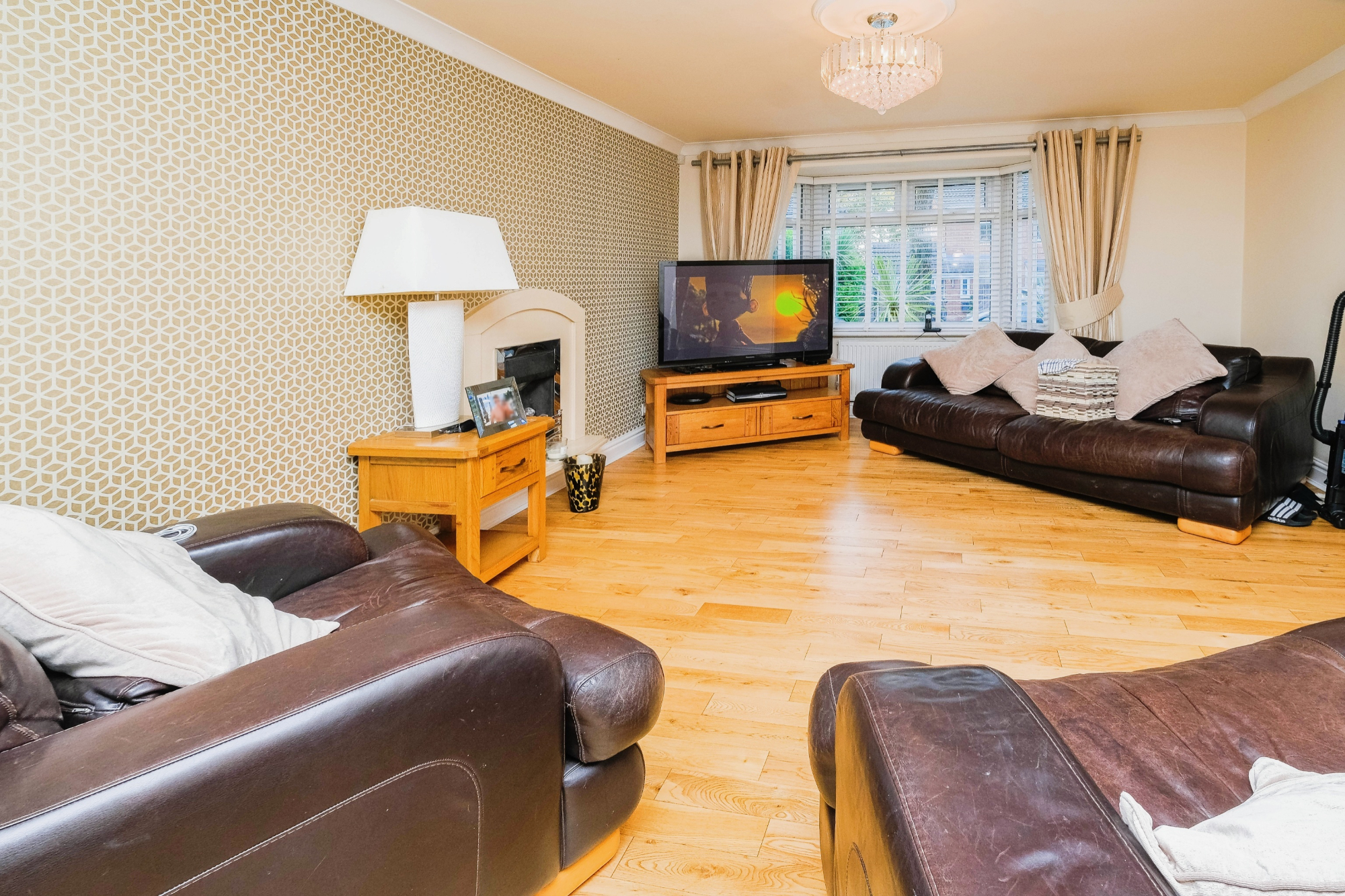 4 bedroom Detached House Cottonwood, L17 Property Search Strike