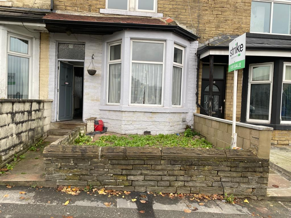 4 bedroom Terraced House Great Horton Road, BD7 Property Search Strike