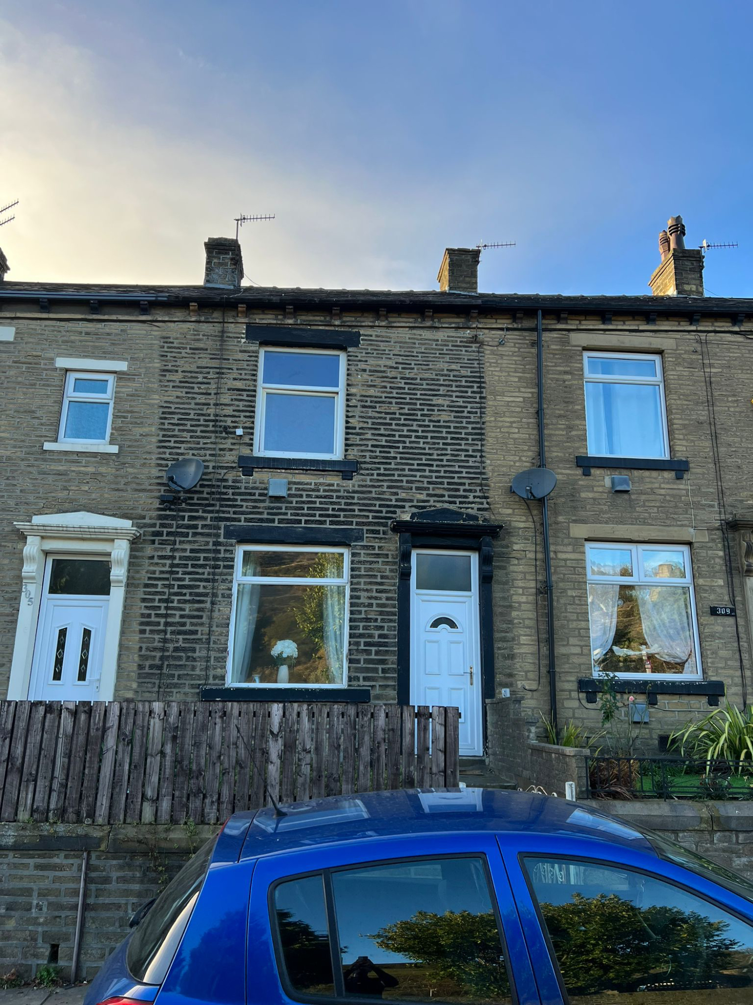 2 bedroom Terraced House Shay Lane, HX2 Property Search Strike