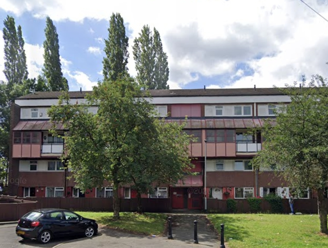 2 bedroom Kesteven Road, M9 Property Search Strike