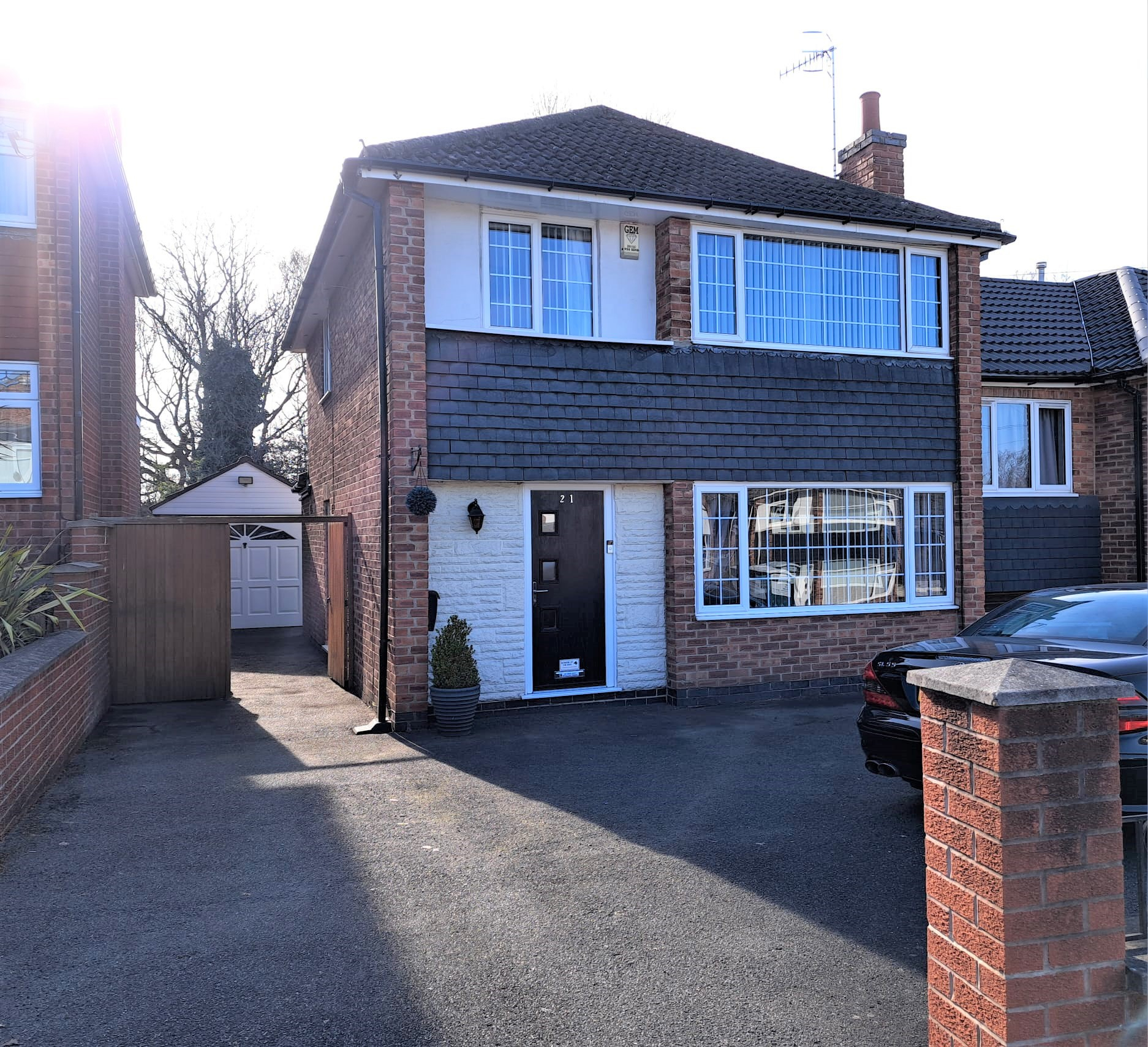 3 bedroom Detached House Shenfield Gardens, NG5 Property Search