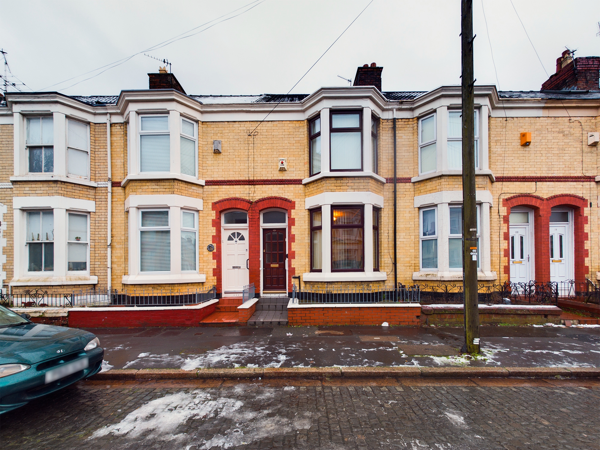 2 bedroom Terraced House Edinburgh Road, L7 Property Search Strike