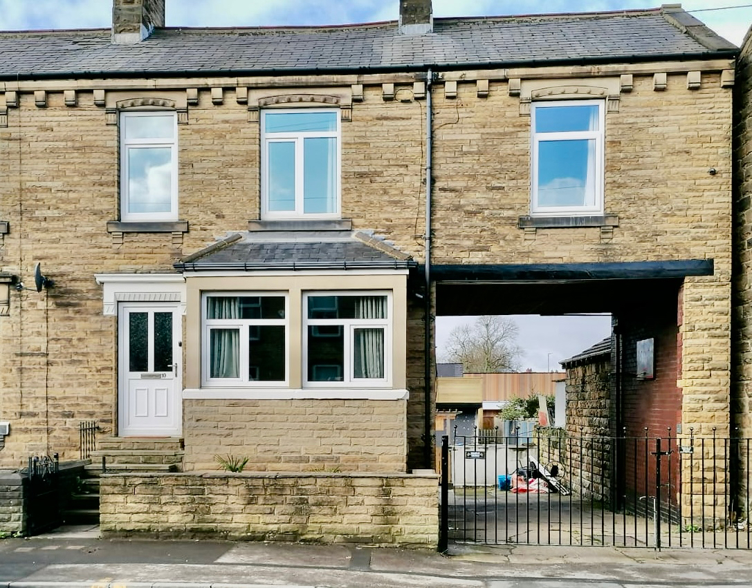 6 bedroom End of terrace House Owl Lane, WF12 Property Search Strike