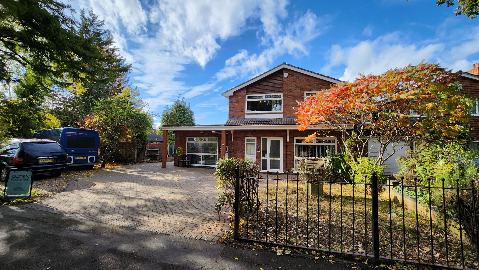 4 bedroom Detached House Green Road, B92 Property Search
