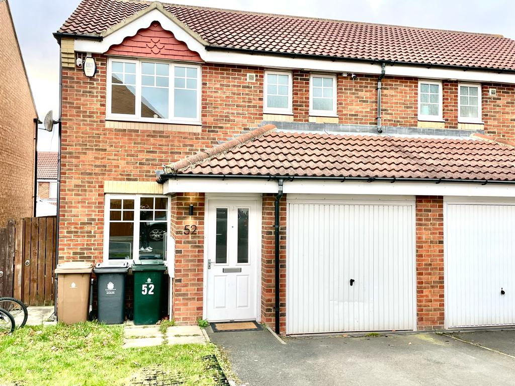 3 bedroom Semidetached House Dilston Grange, NE28 Property Search