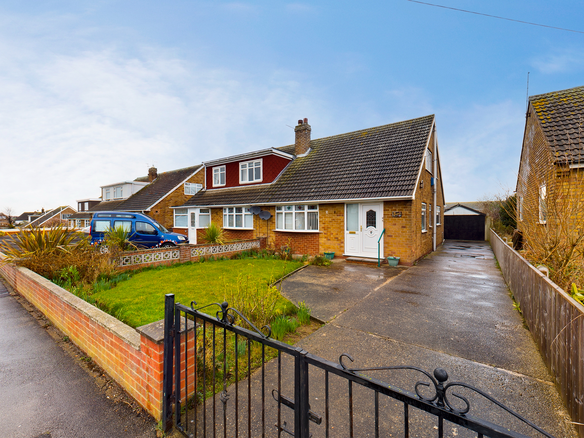 3 bedroom Bungalow Ryecroft Drive, HU19 Property Search Strike