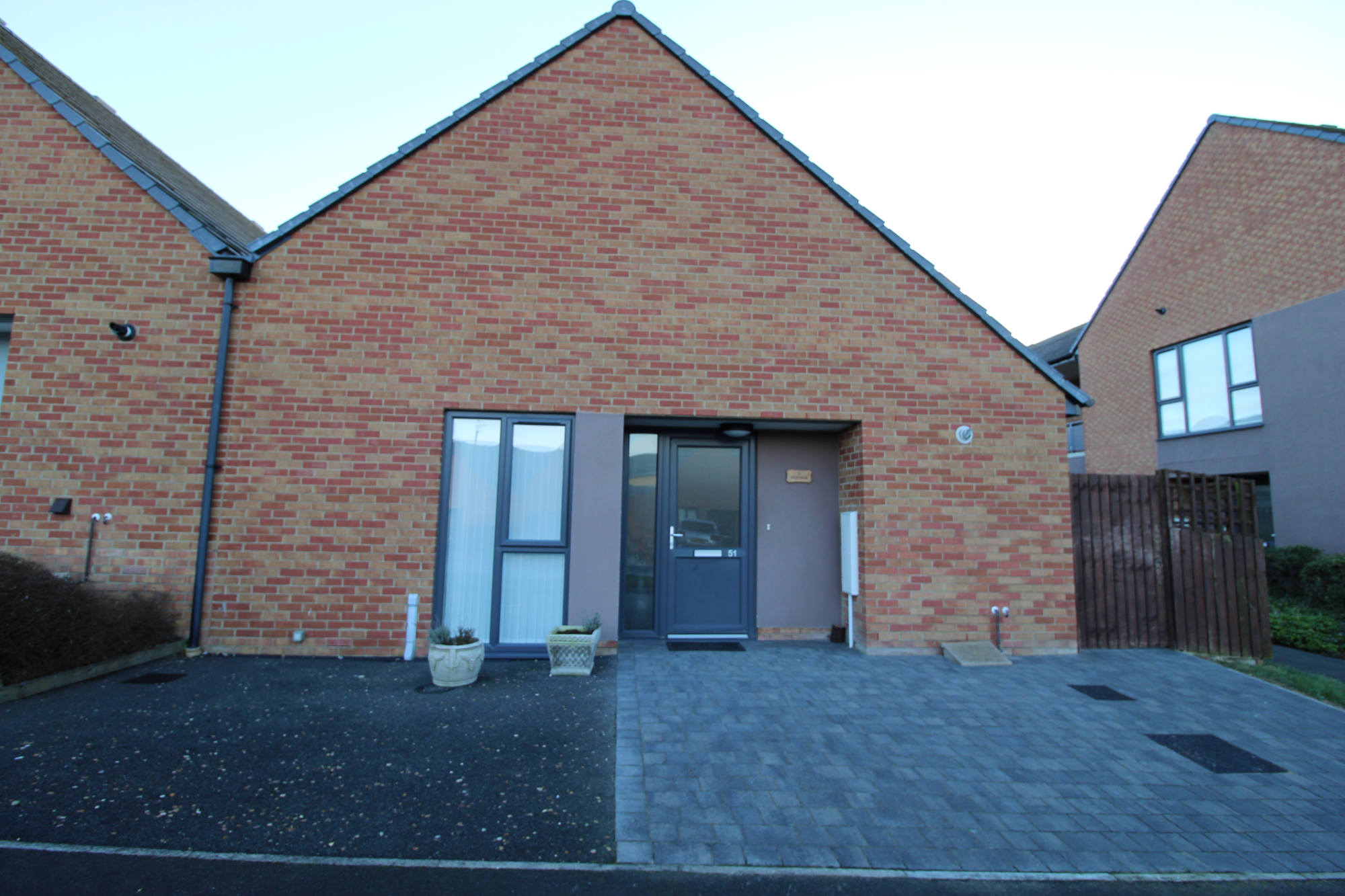 2 bedroom Bungalow Knightswood, SR3 Property Search Strike