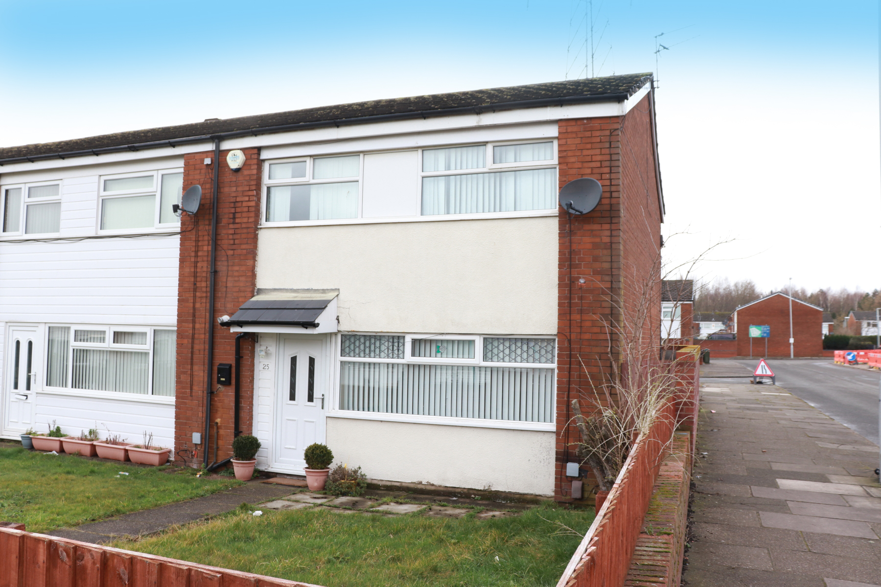 3 bedroom End of terrace House Pendle Drive, L21 Property Search
