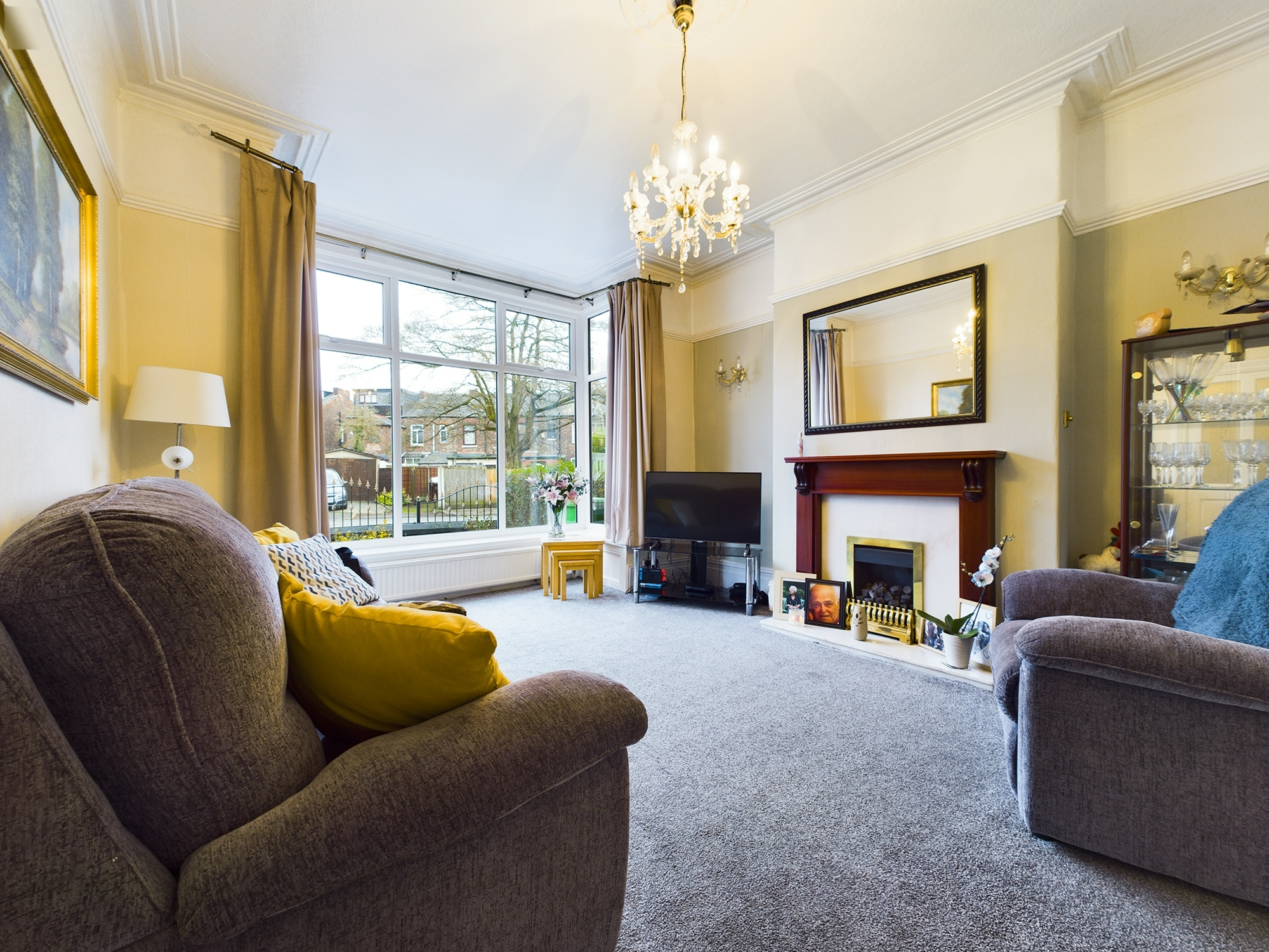 3 bedroom Terraced House Moston Lane East, M40 Property Search Strike