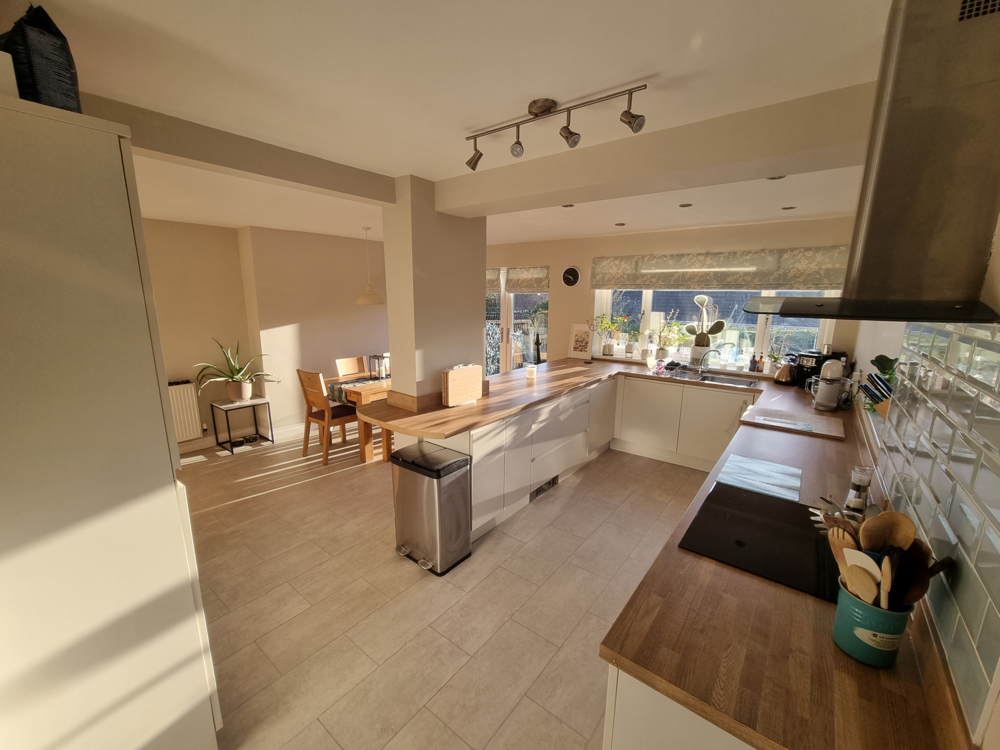 3 bedroom Semidetached House Lindale Mount, WF2 Property Search