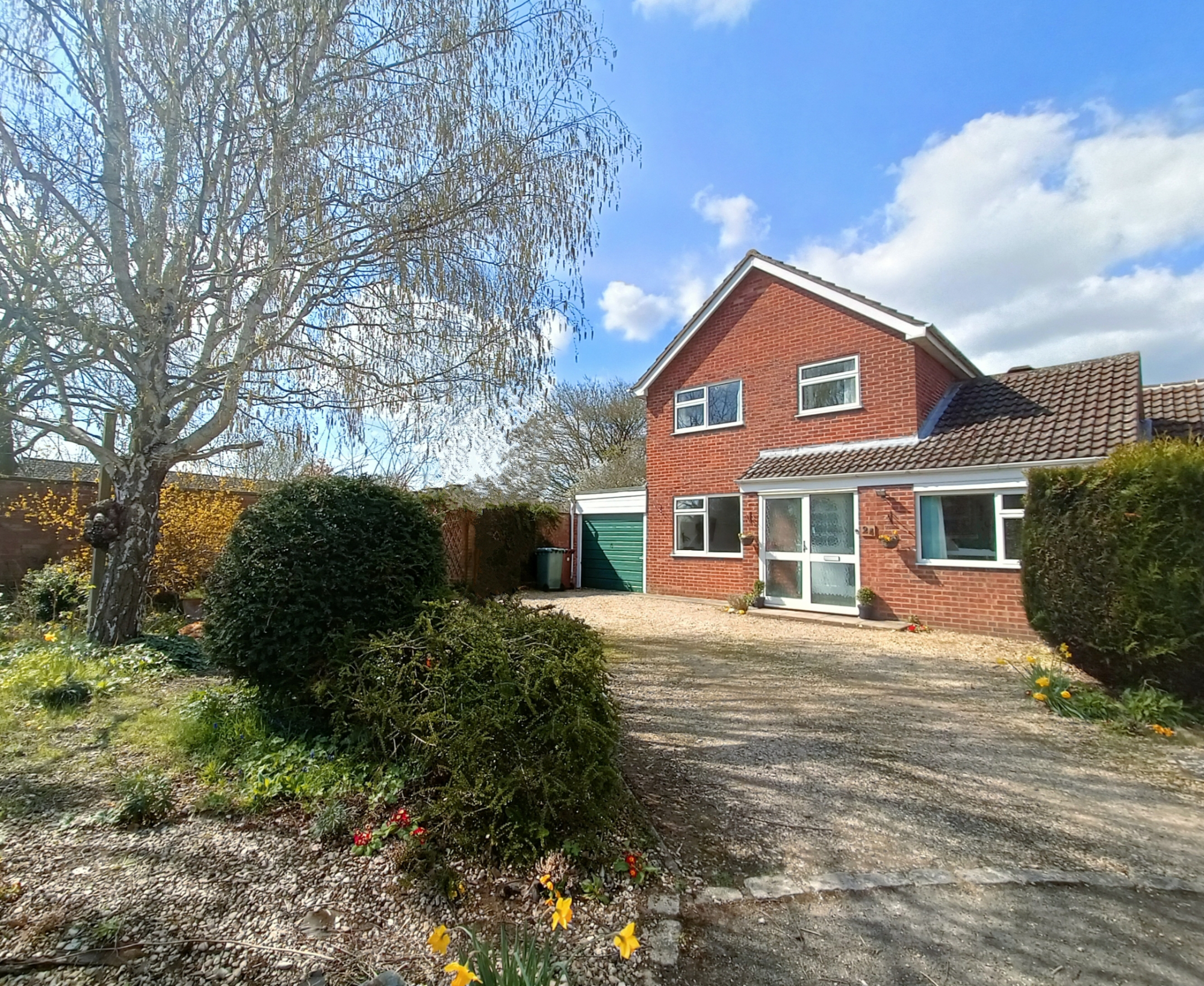 4 bedroom Detached House Fairford Way, OX26 Property Search Strike
