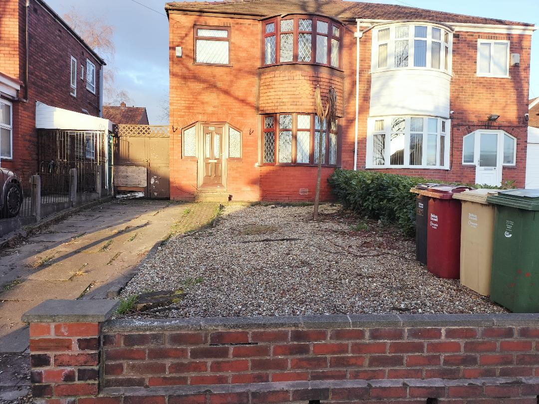 3 bedroom Semidetached House Blenheim Road, BL2 Property Search