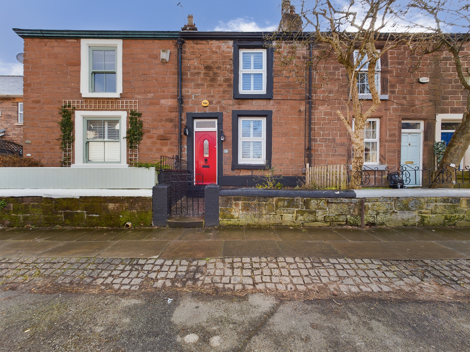 2 bedroom Terraced House Sandstone Road East, L13 Property Search