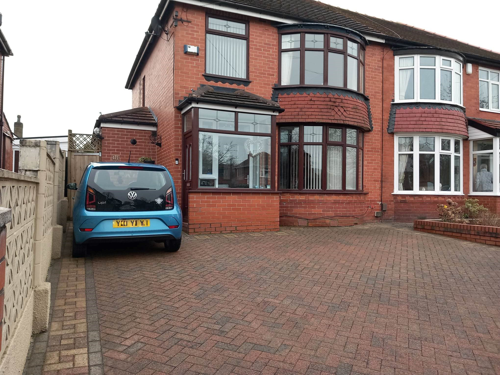 4 bedroom Semidetached House Burnley Lane, OL9 Property Search Strike