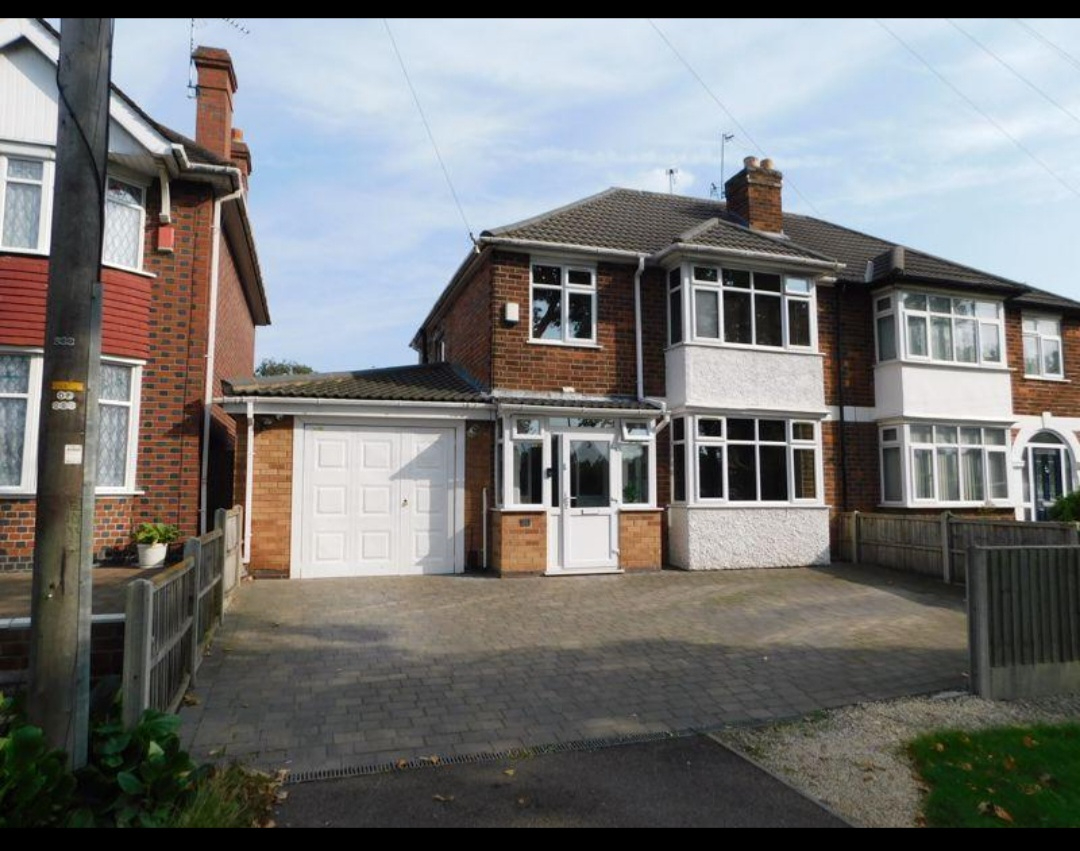 3 bedroom Semidetached House Groby Road, LE3 Property Search Strike