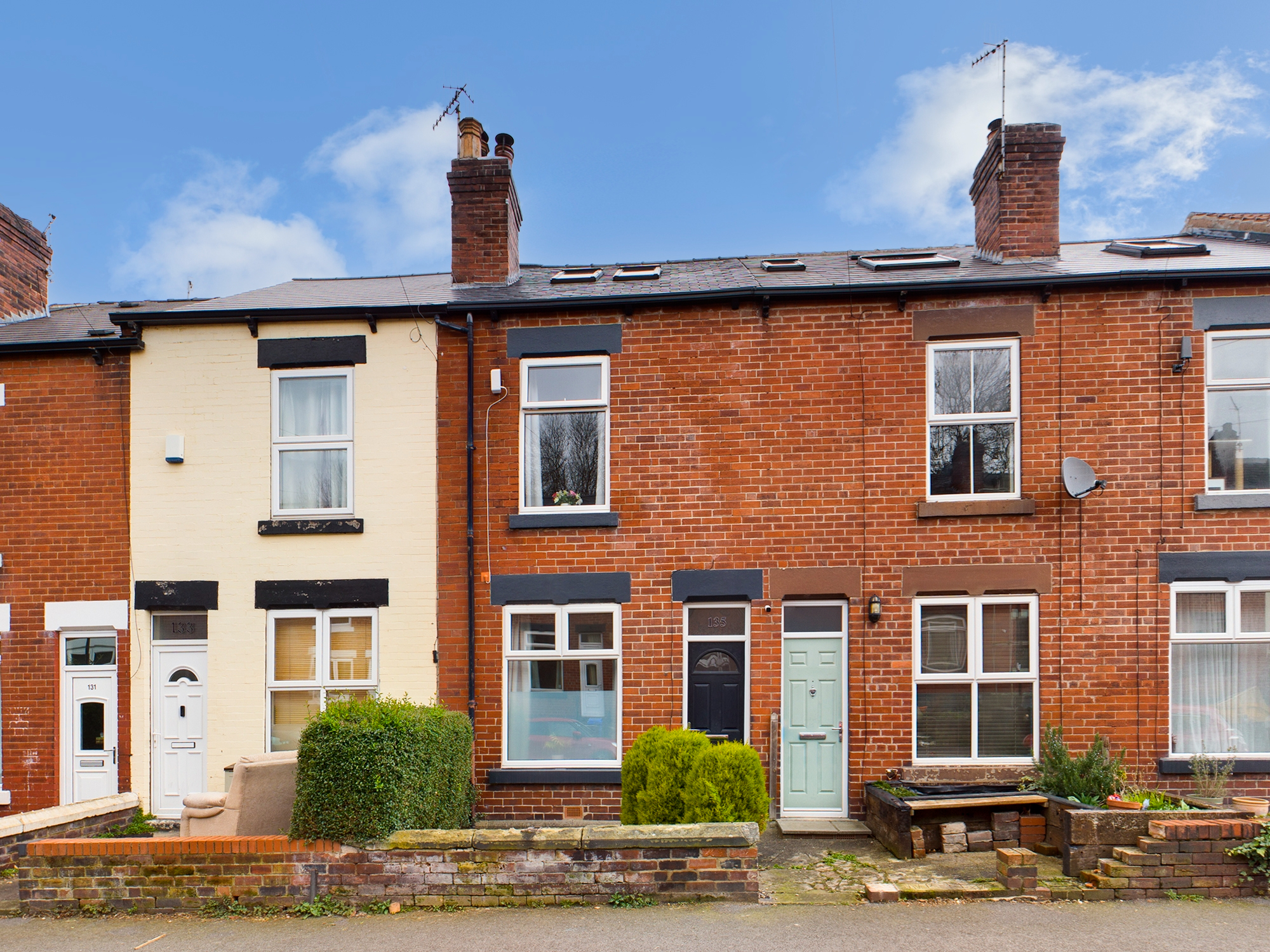 3 bedroom Terraced House Rushdale Road, S8 Property Search Strike