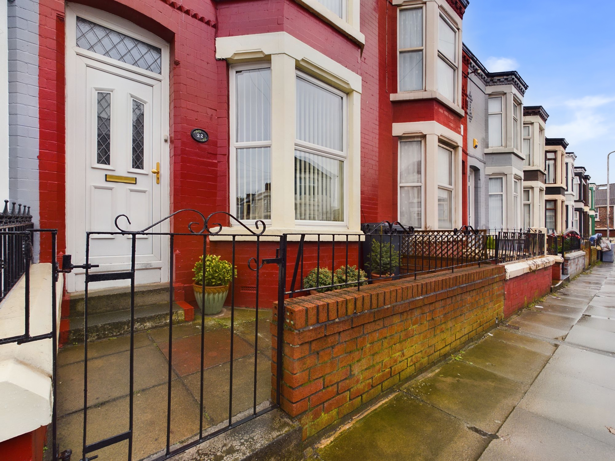 3 bedroom Terraced House Clare Road, L20 Property Search Strike
