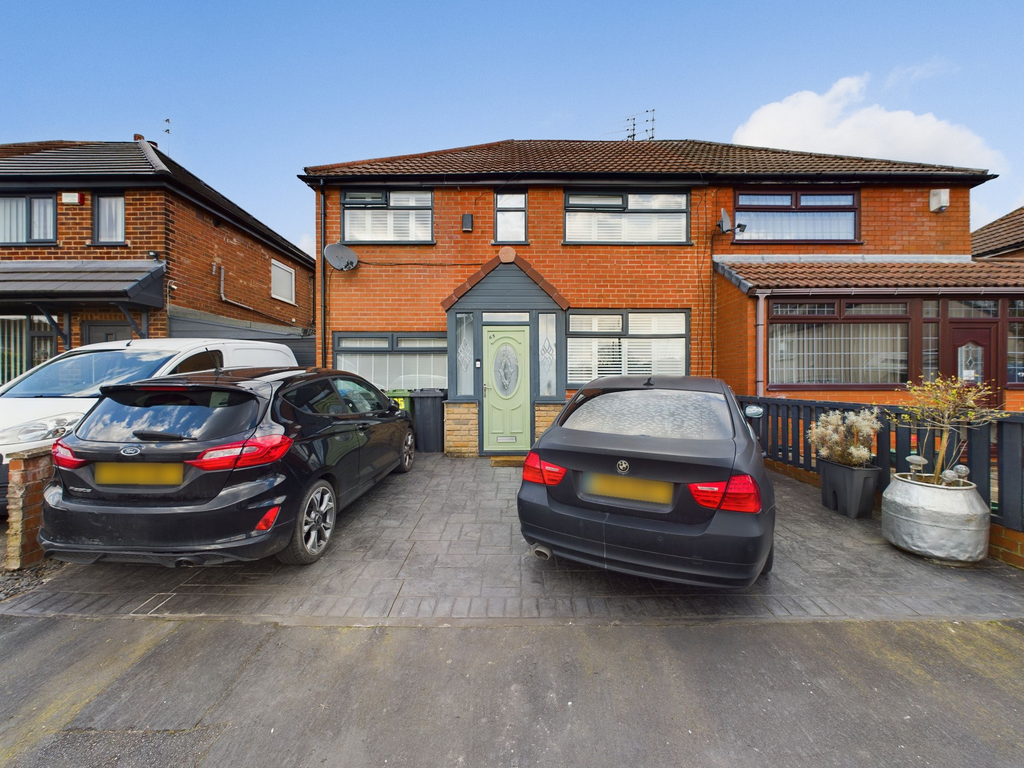 3 bedroom Semidetached House Baguley Street, M43 Property Search