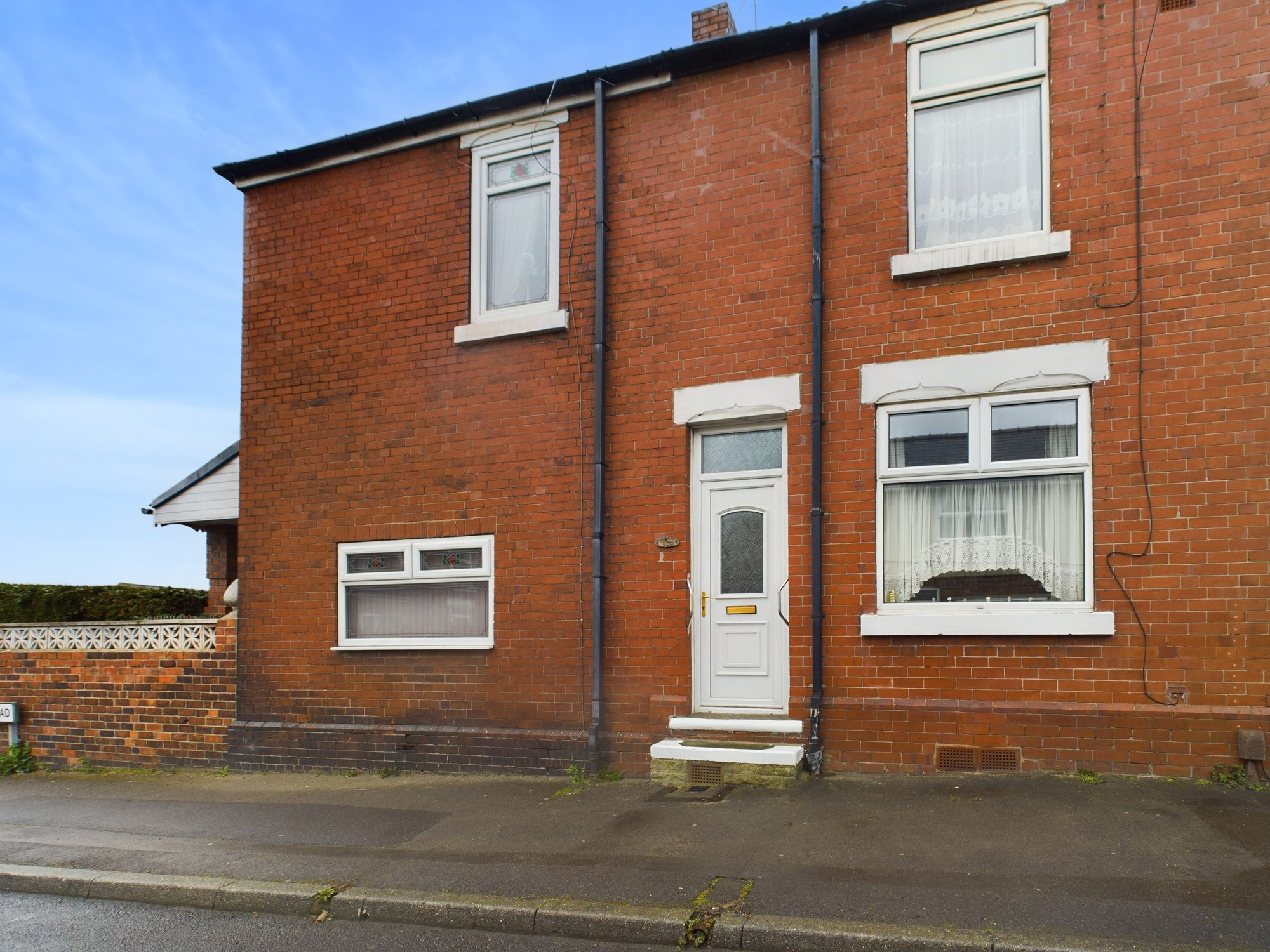 2 bedroom Terraced House Wheatcroft Road, S62 Property Search Strike