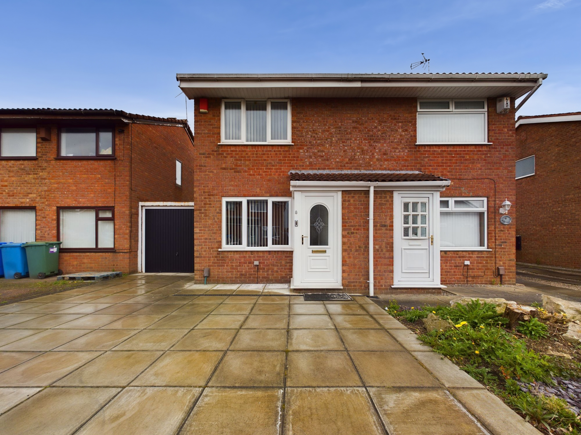 2 bedroom Semidetached House Tiverton Close, WA8 Property Search