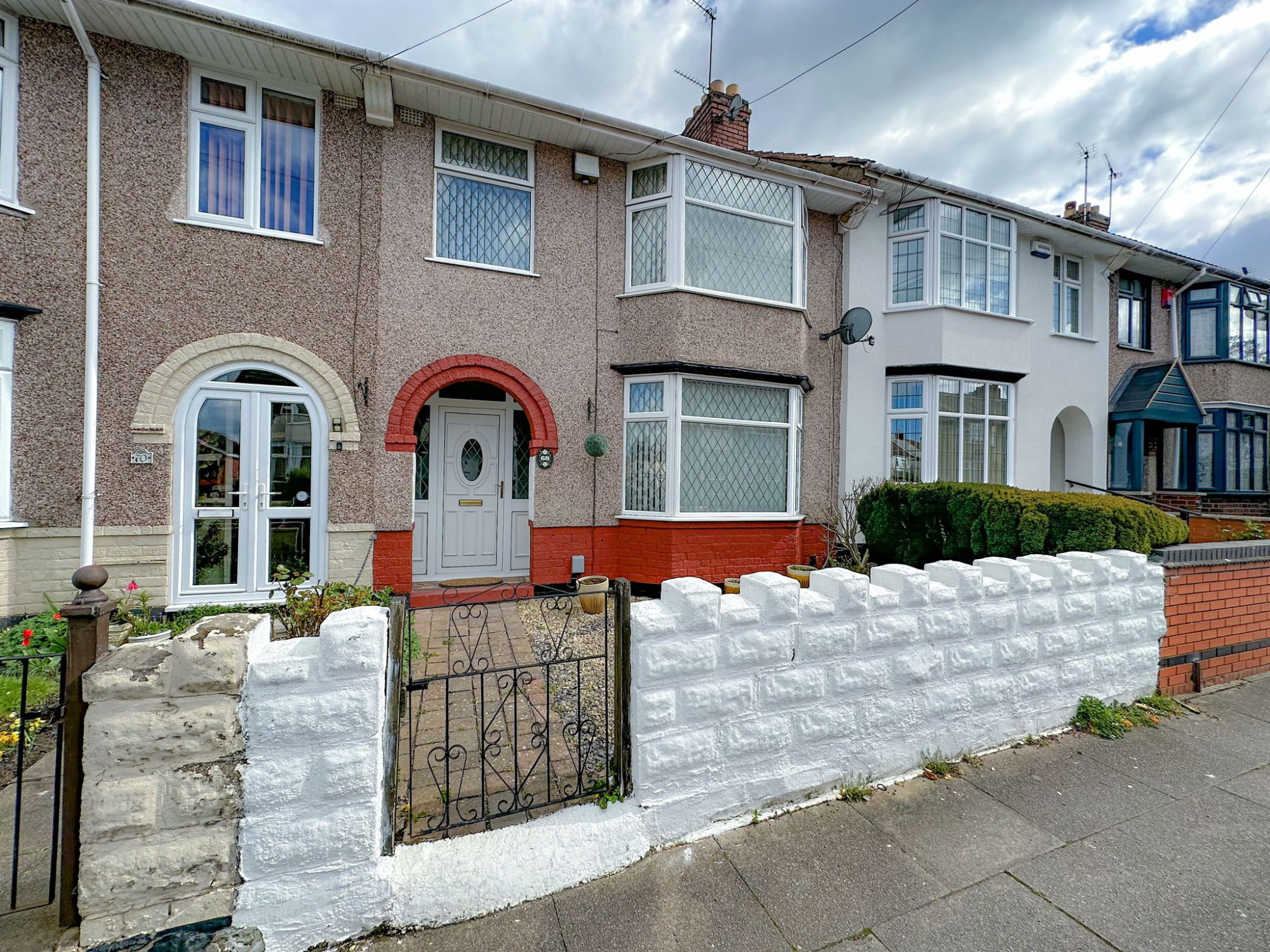 3 bedroom Terraced House Wycliffe Road West, CV2 Property Search