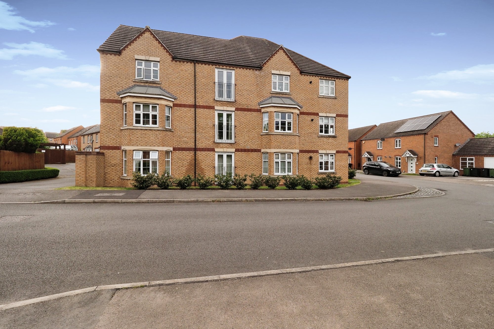 2 bedroom Flat Darwin Crescent, LE11 Property Search Strike