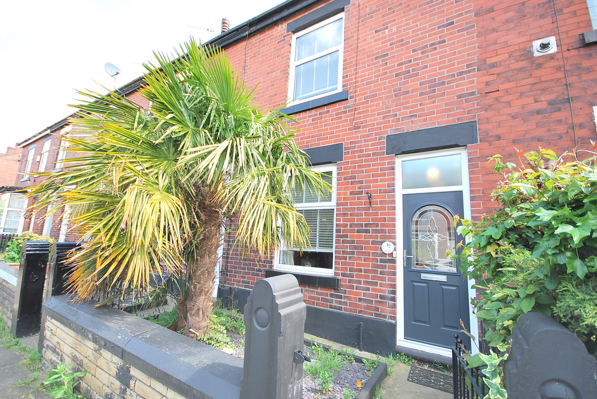 2 bedroom Terraced House Knowles Street, M26 Property Search Strike