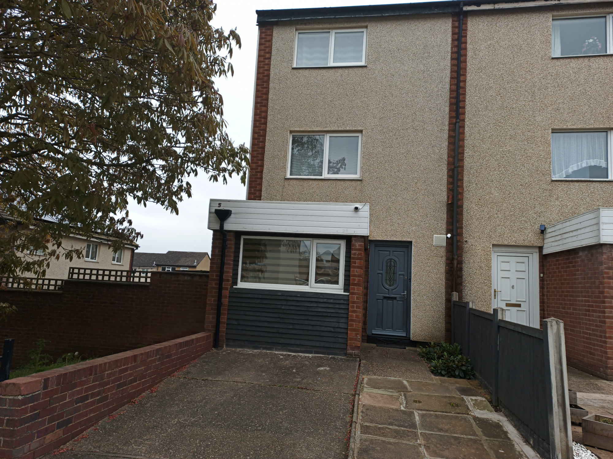 5 bedroom Semidetached House Kipling Close, NG11 Property Search