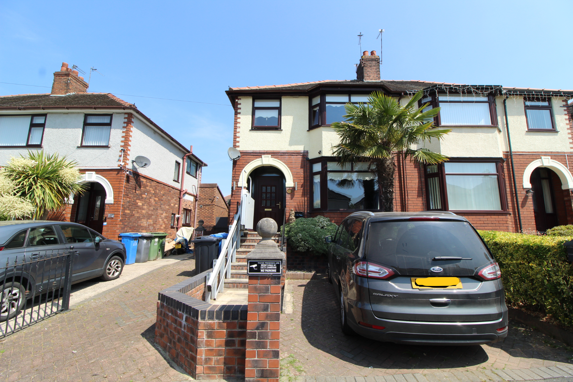 3 bedroom Semidetached House Latham Avenue, WA7 Property Search