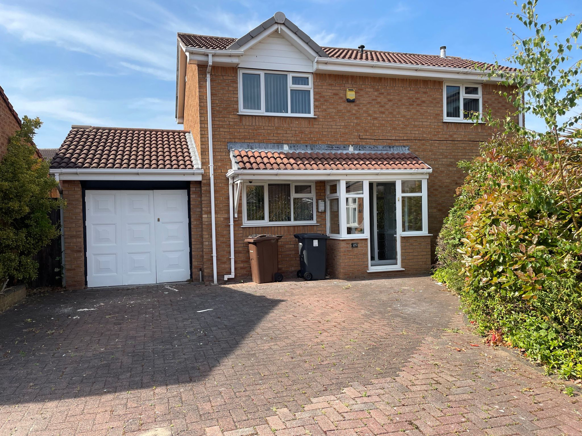 3 bedroom Detached House Woodleigh Close, L31 Property Search Strike