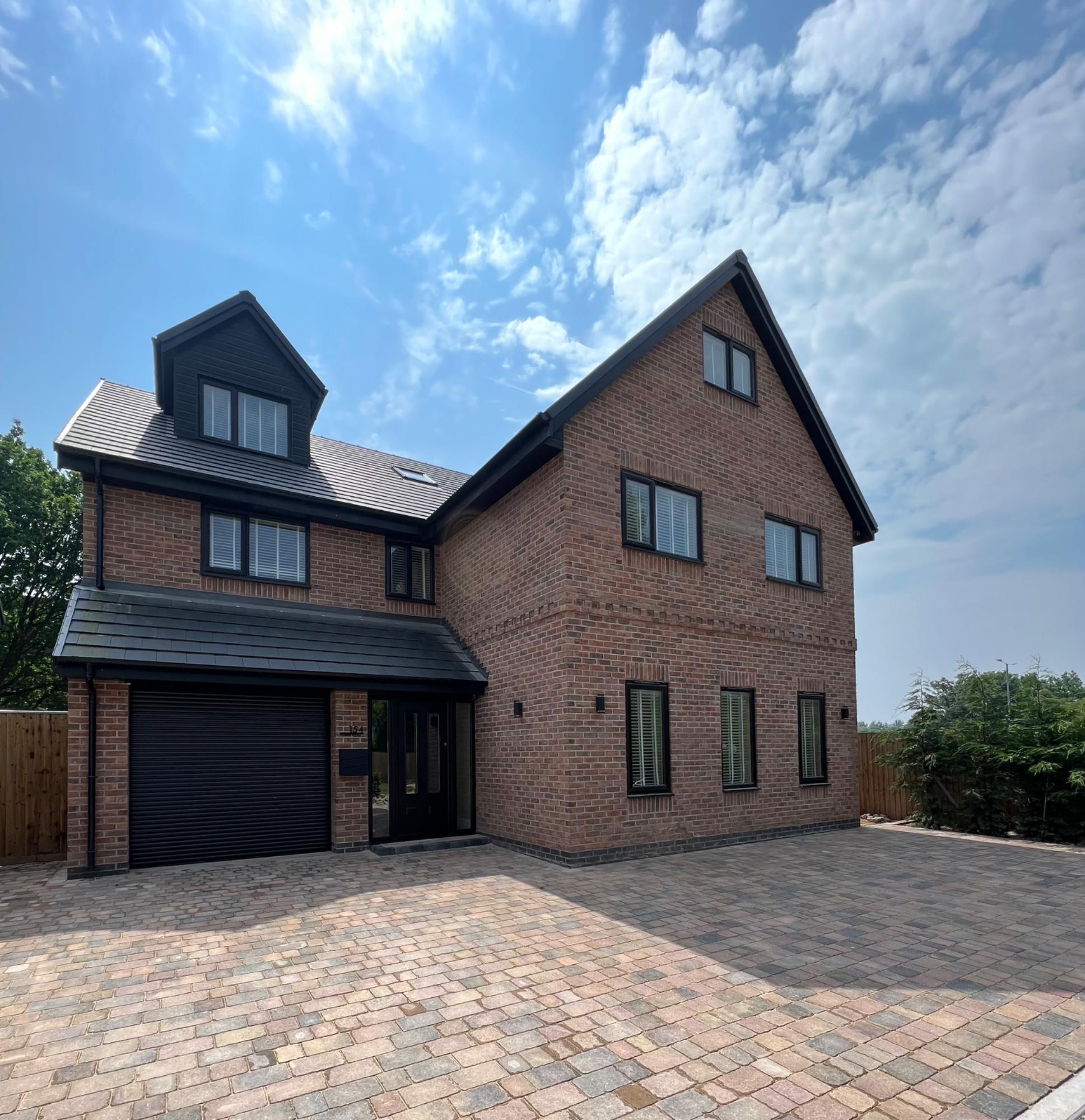 6 bedroom Detached House Broadfield Drive, PR25 Property Search