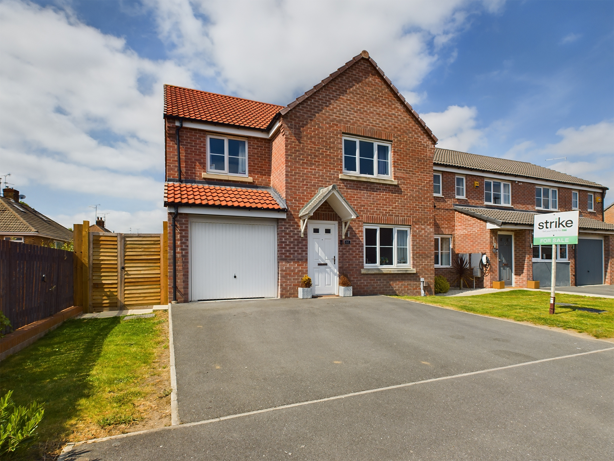 4 bedroom Detached House Dominion Road, DN5 Property Search Strike