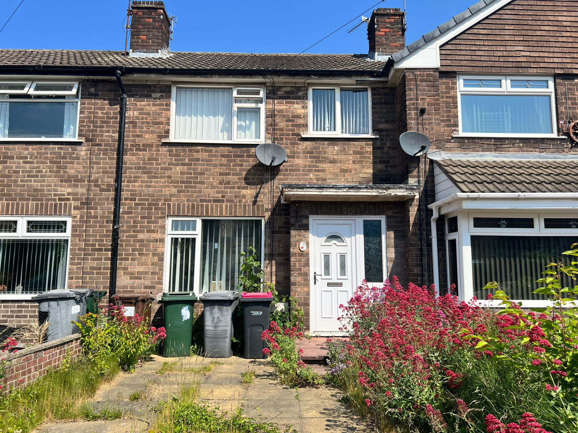 3 bedroom Terraced House Thornhill Avenue, S60 Property Search Strike