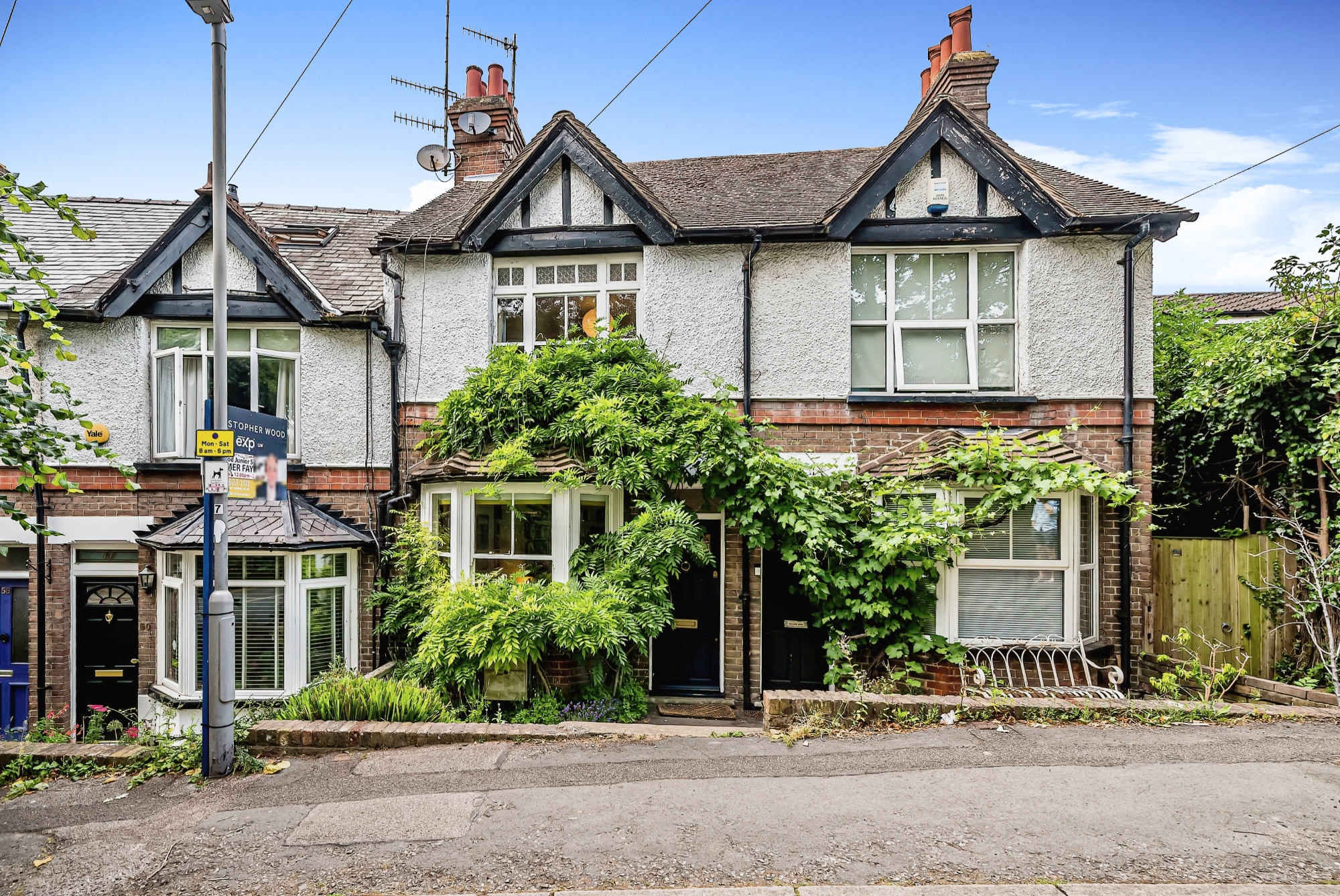 2 bedroom Terraced House Eskdale Avenue, HP5 Property Search Strike