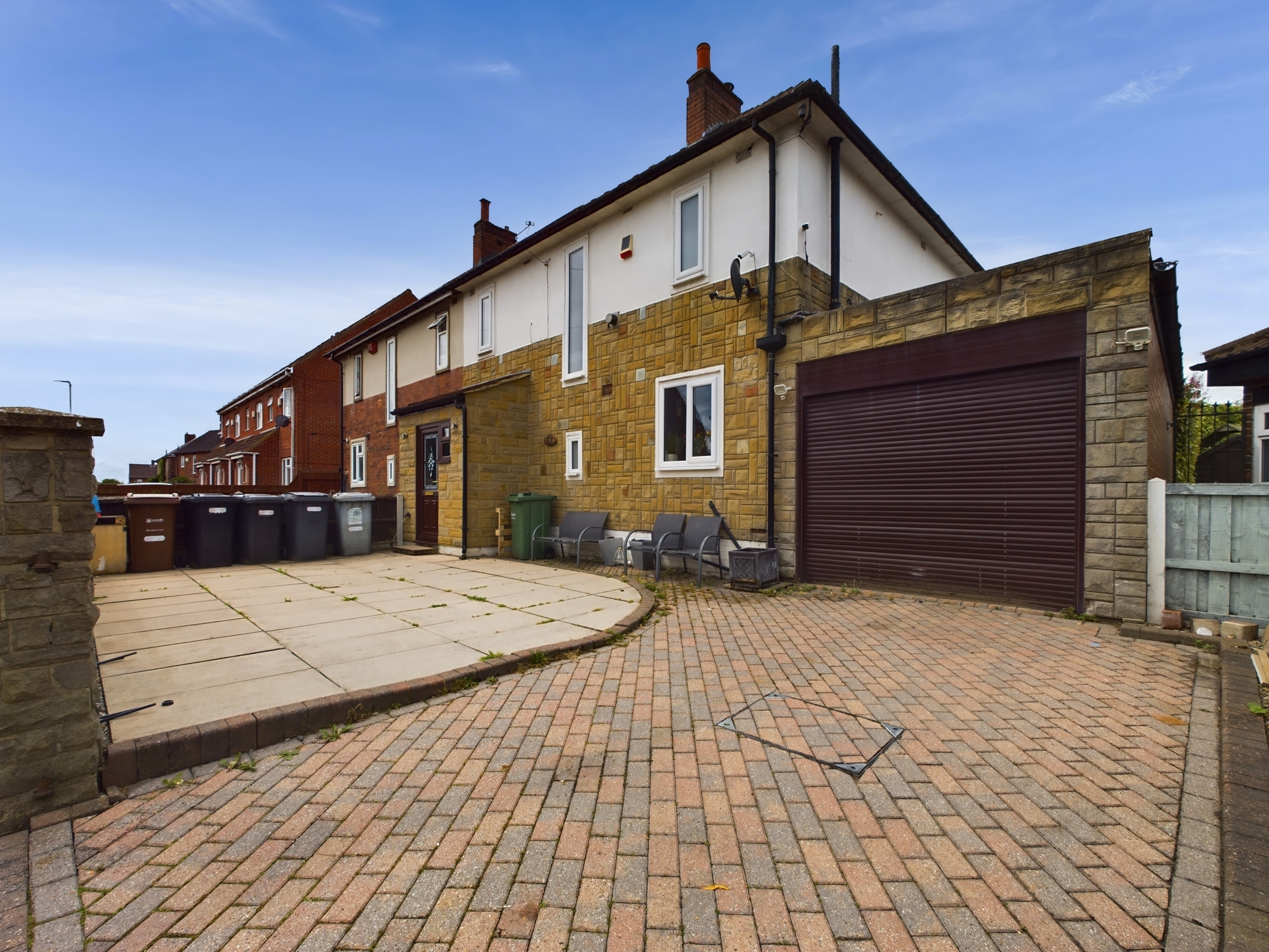 3 bedroom Semidetached House Thirlmere Drive, WF3 Property Search