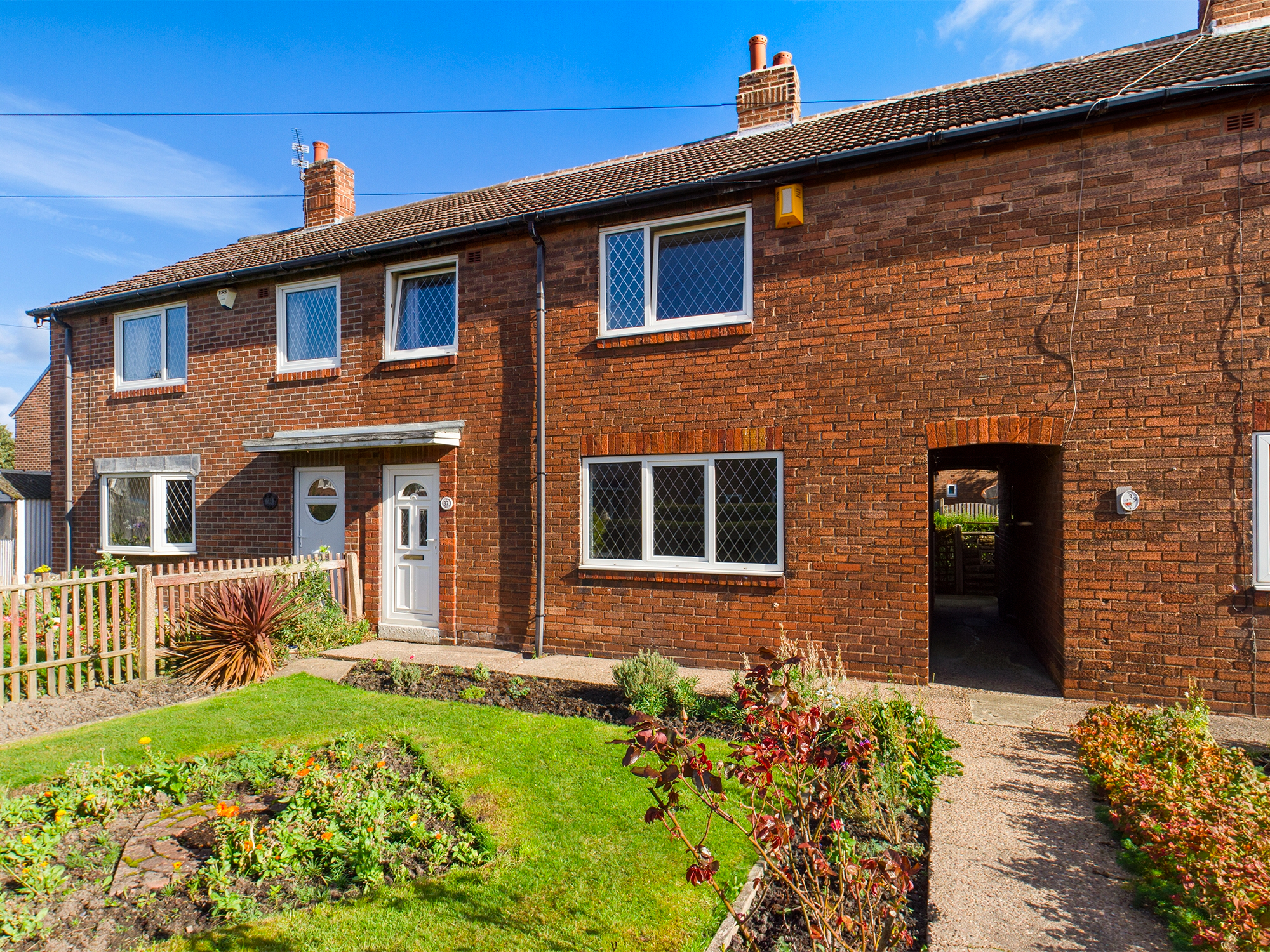 3 bedroom Terraced House Priory Road, WF7 Property Search Strike