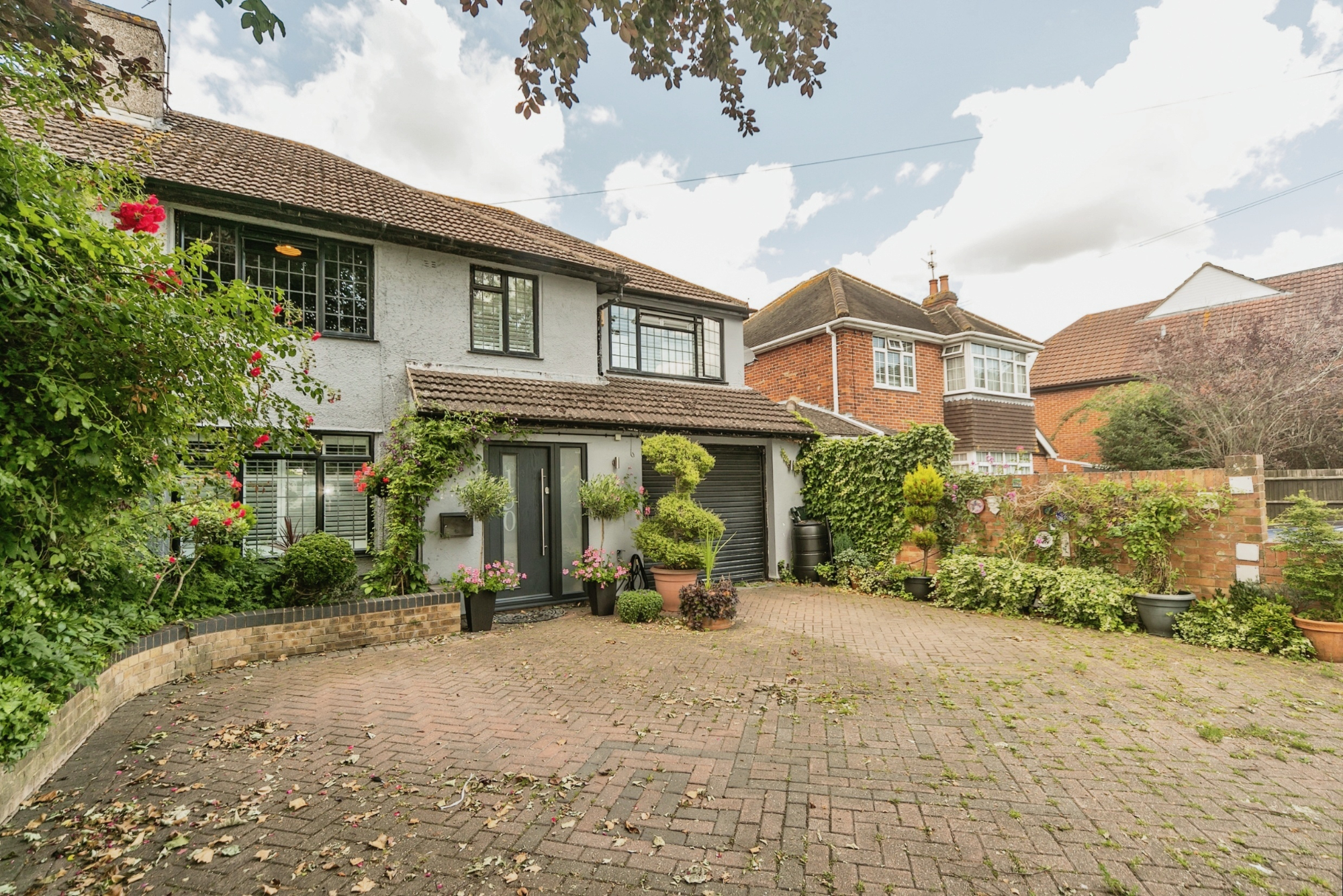 4 bedroom Semidetached House Whitley Wood Road, RG2 Property