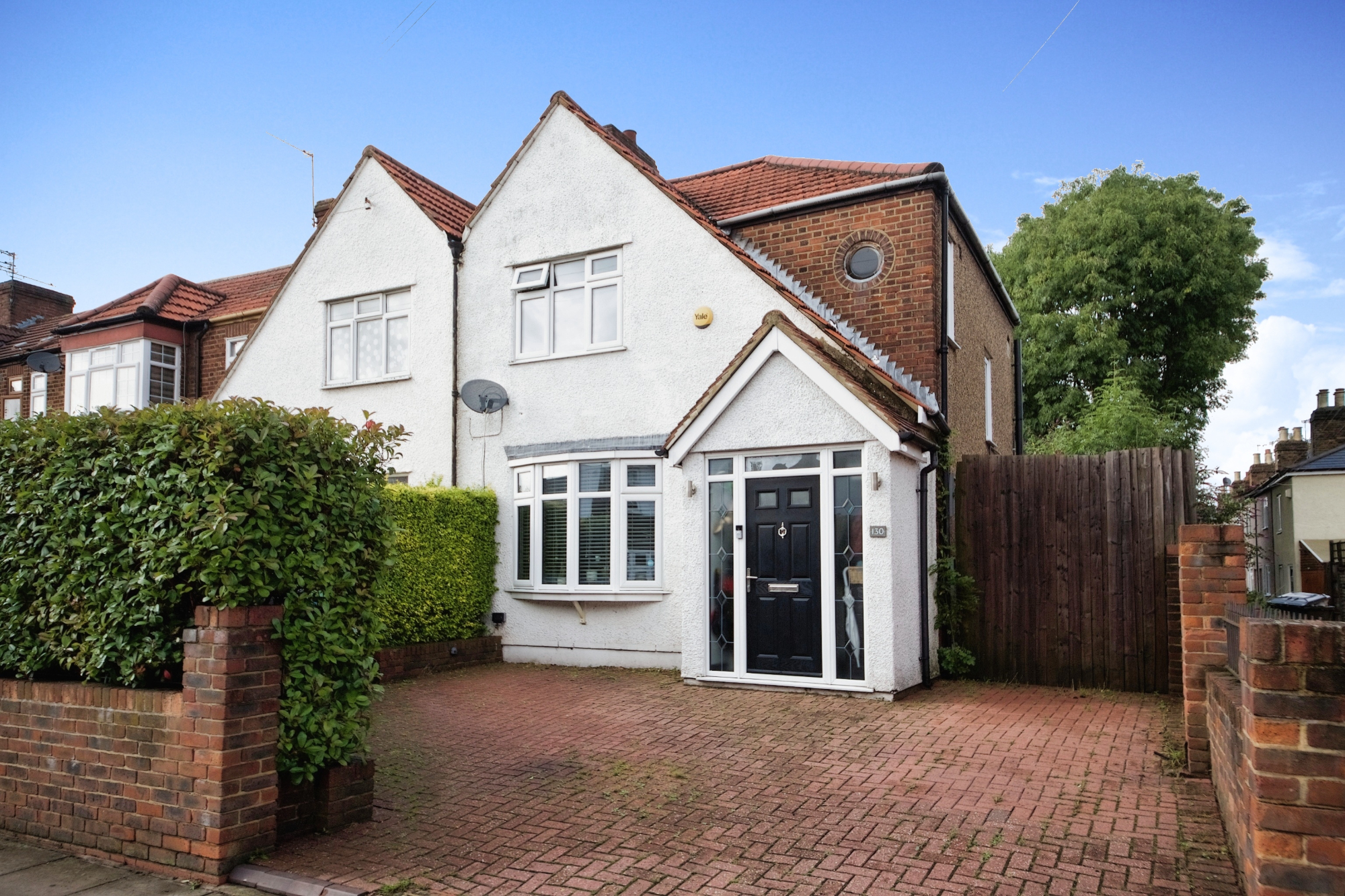 3 bedroom End of terrace House Green Street, EN3 Property Search