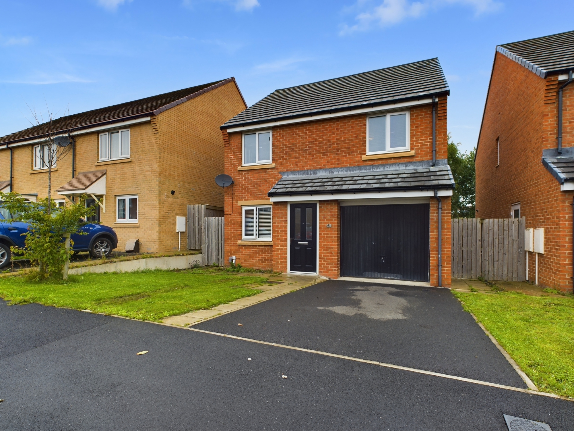3 bedroom Detached House Lazonby Way, NE5 Property Search Strike