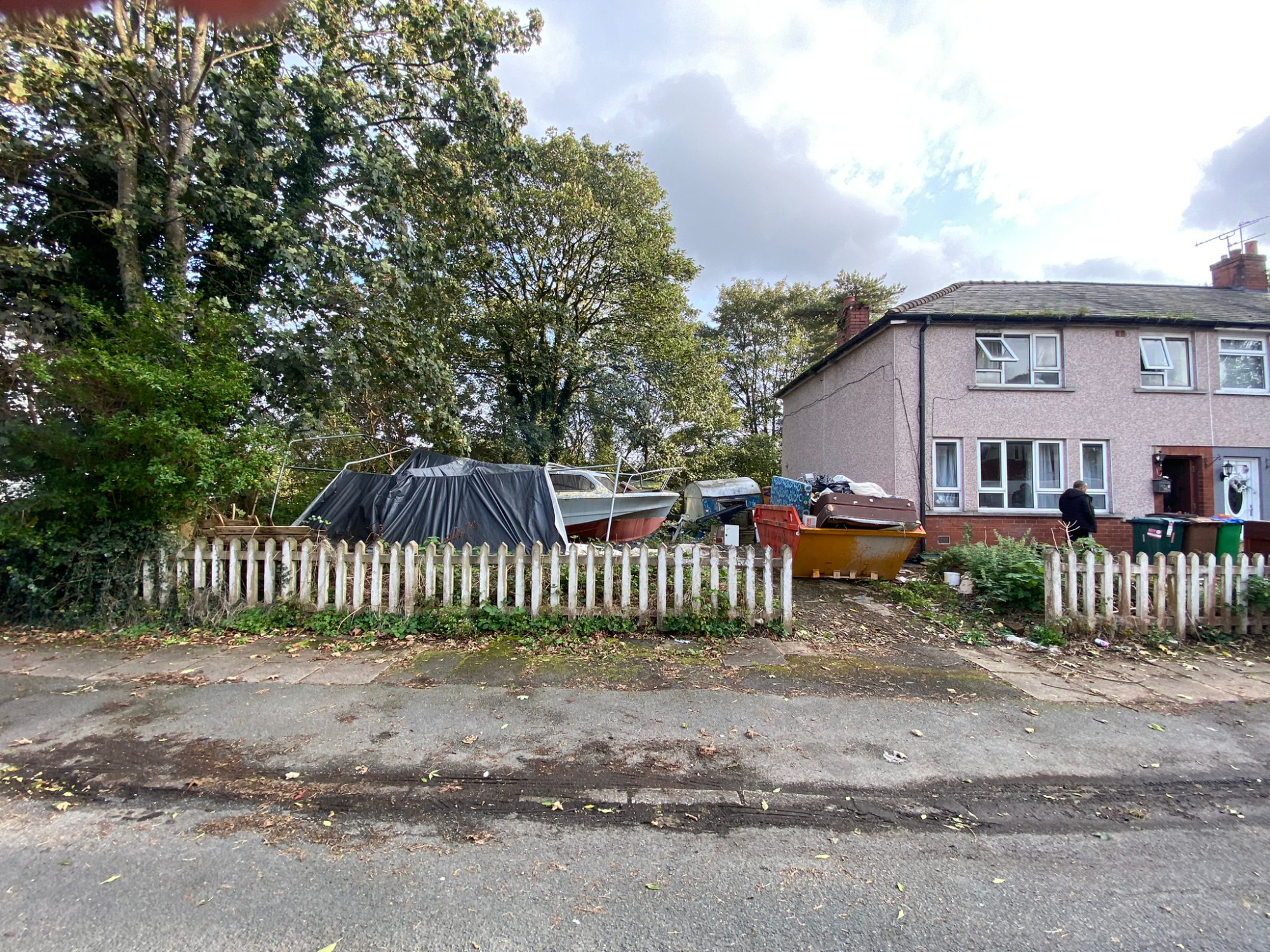 3 bedroom End of terrace House Lister Road, M24 Property Search