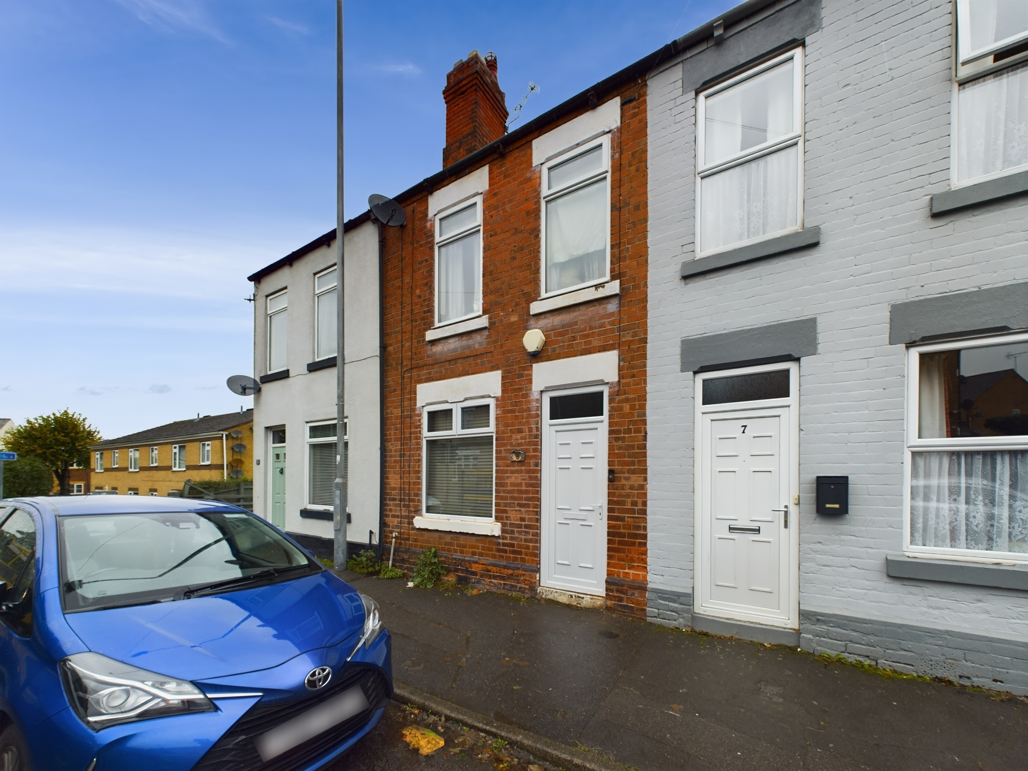 2 bedroom Terraced House Retford Road, S80 Property Search Strike