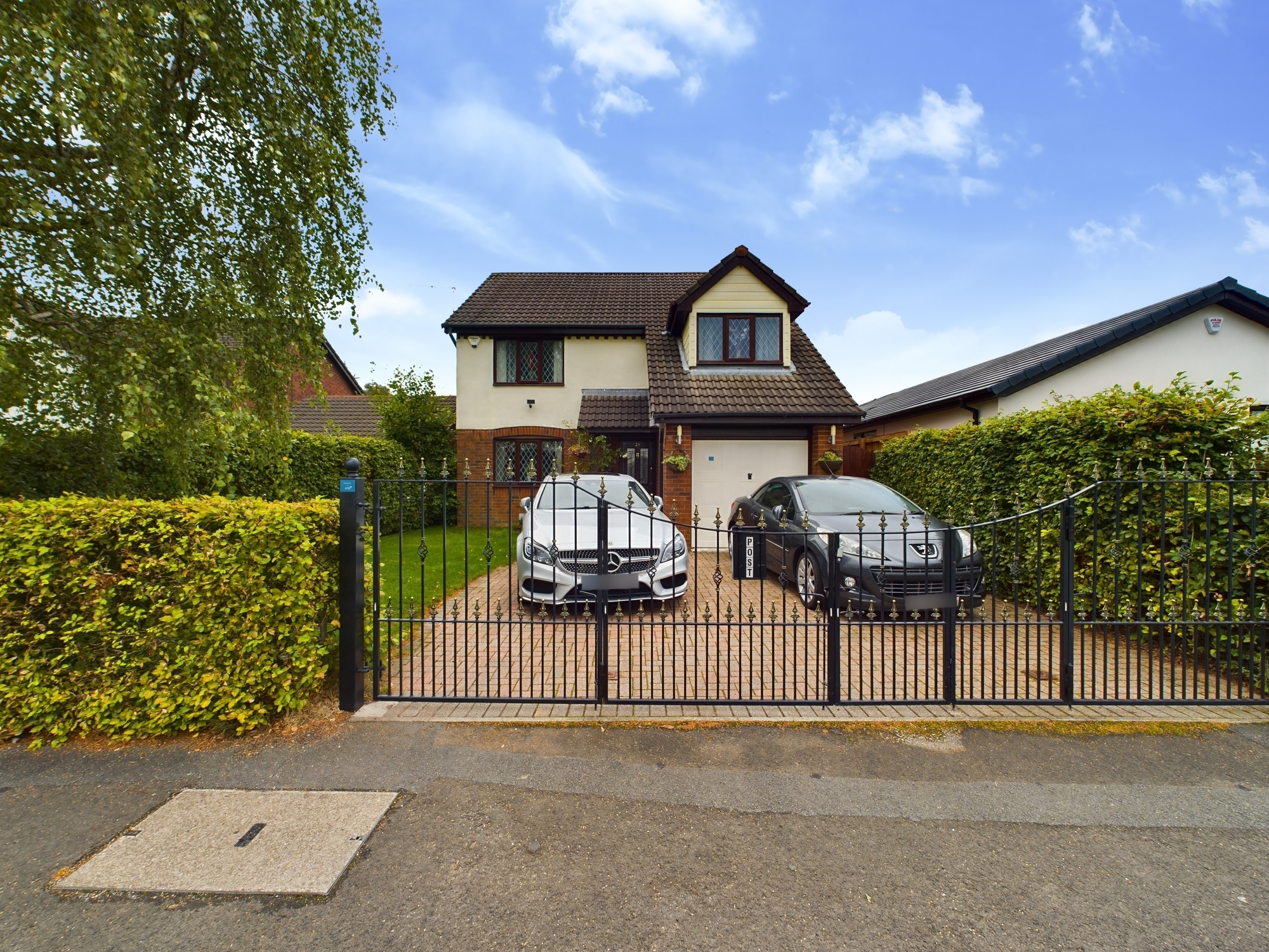 4 bedroom Detached House New City Road, Ellenbrook,Worsley, M28